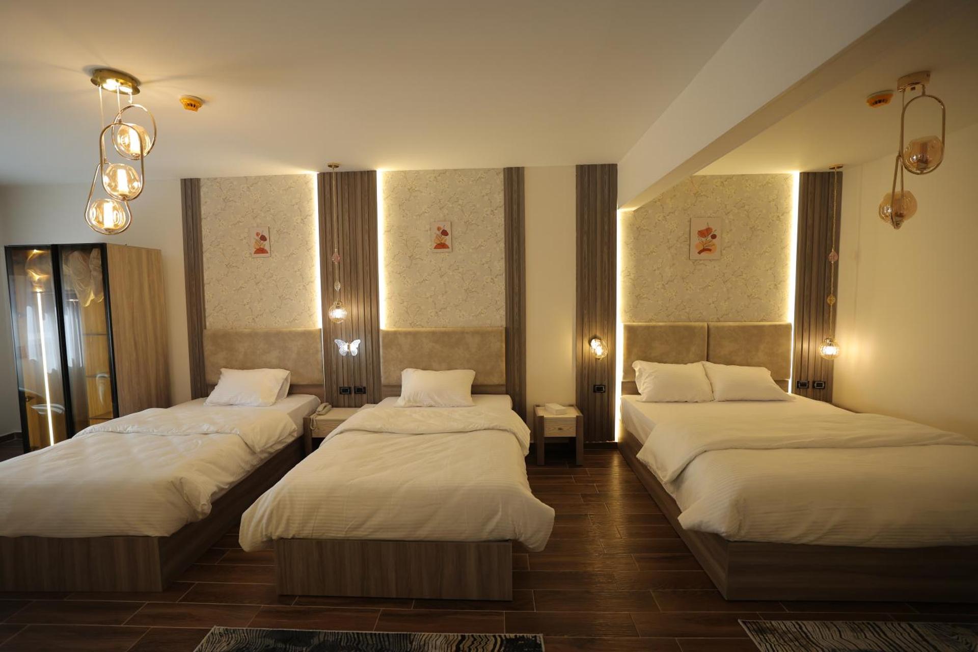 Gold Palace Hotel - Photo 94