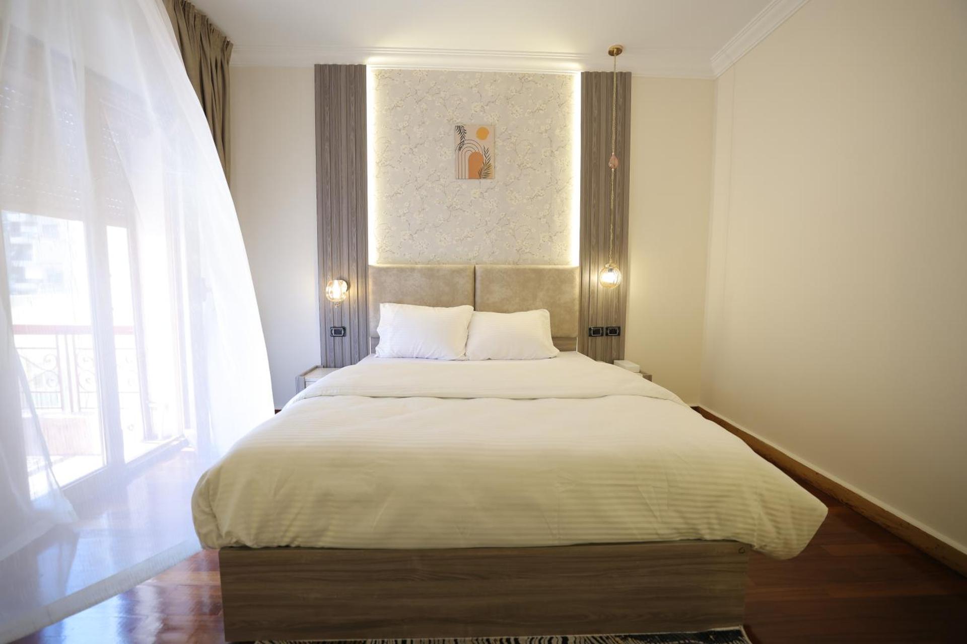 Gold Palace Hotel - Photo 45