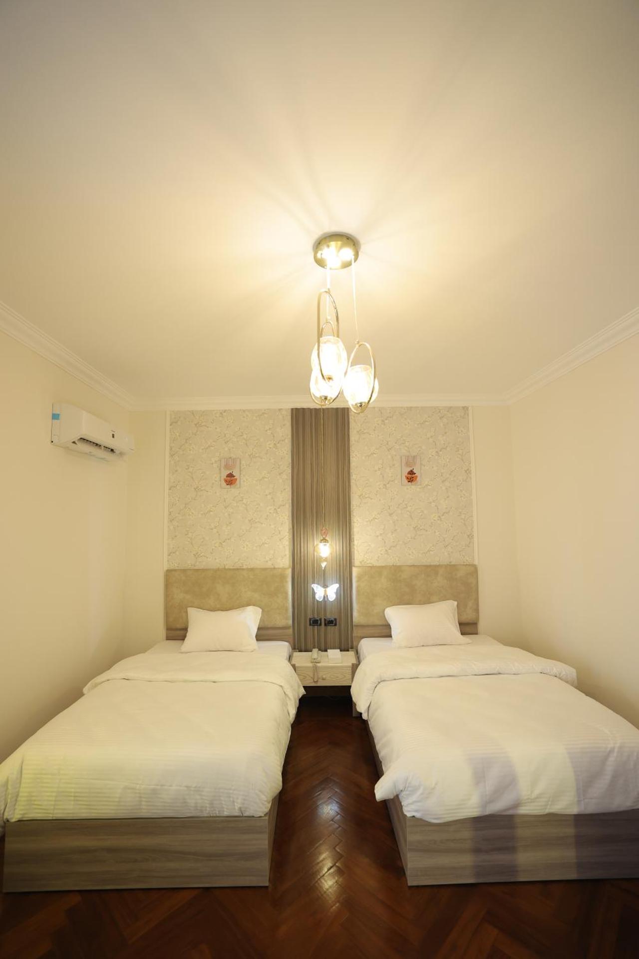 Gold Palace Hotel - Photo 69