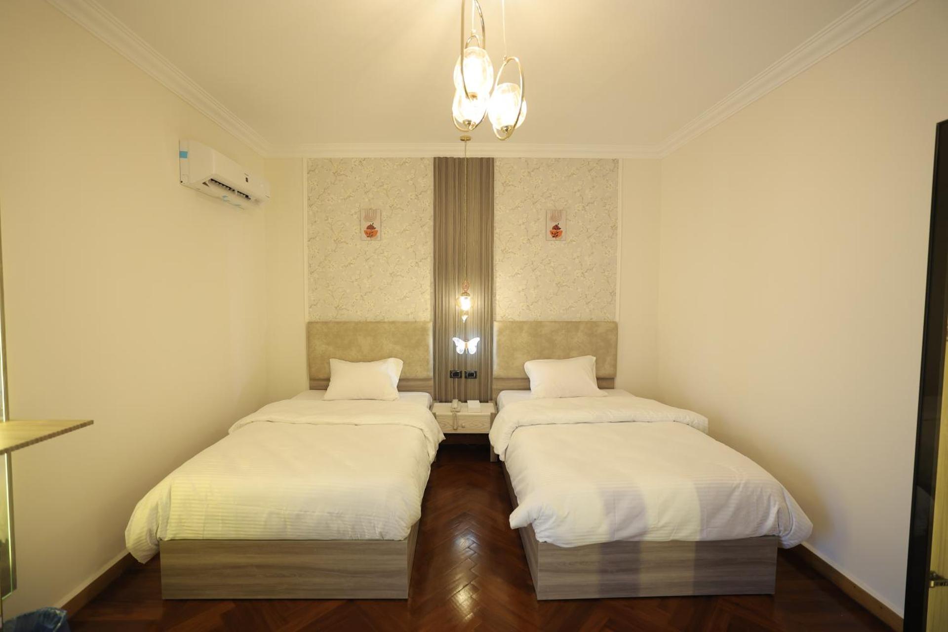 Gold Palace Hotel - Photo 54