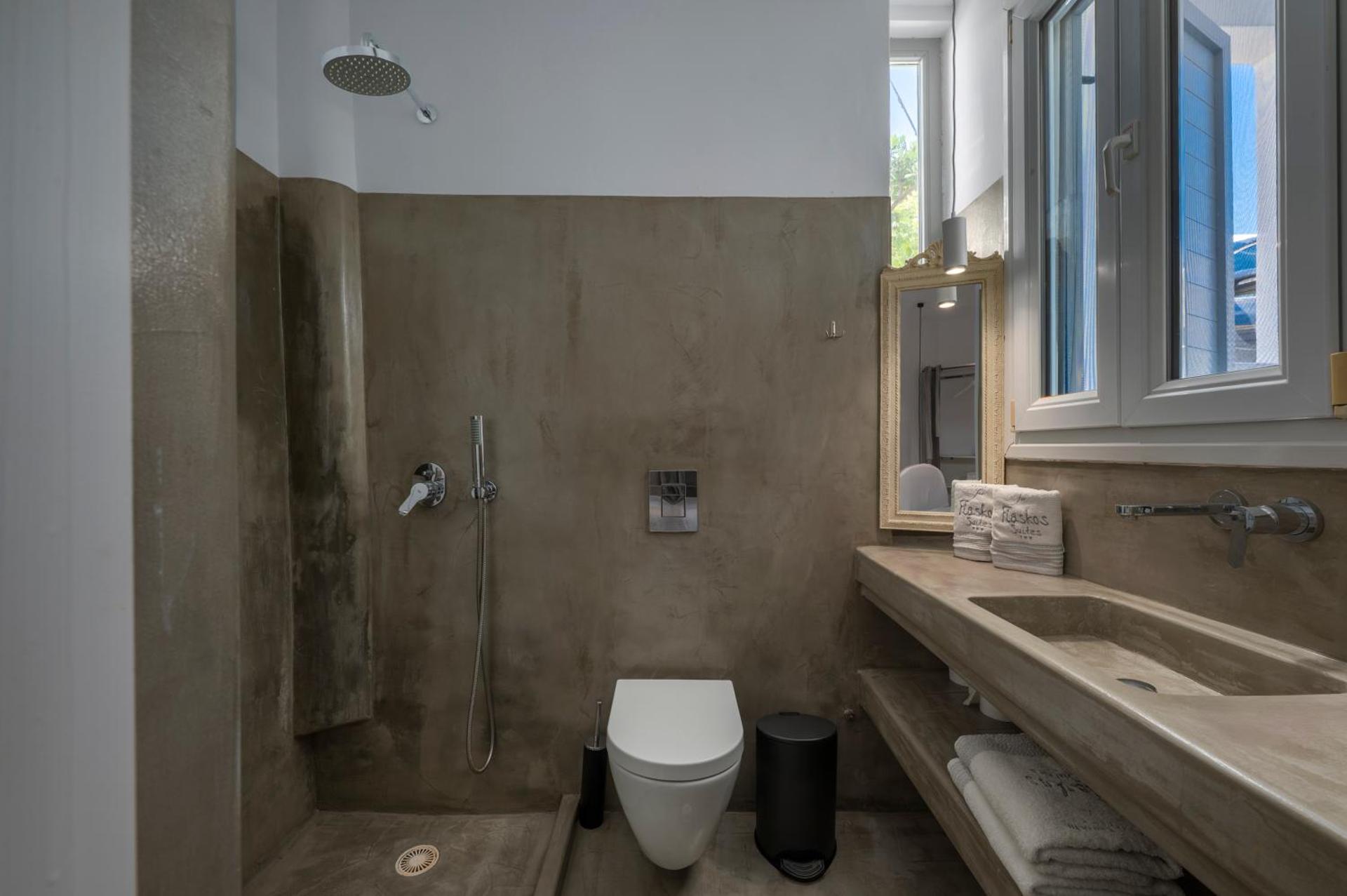 Flaskos Luxury Suites - Photo 104