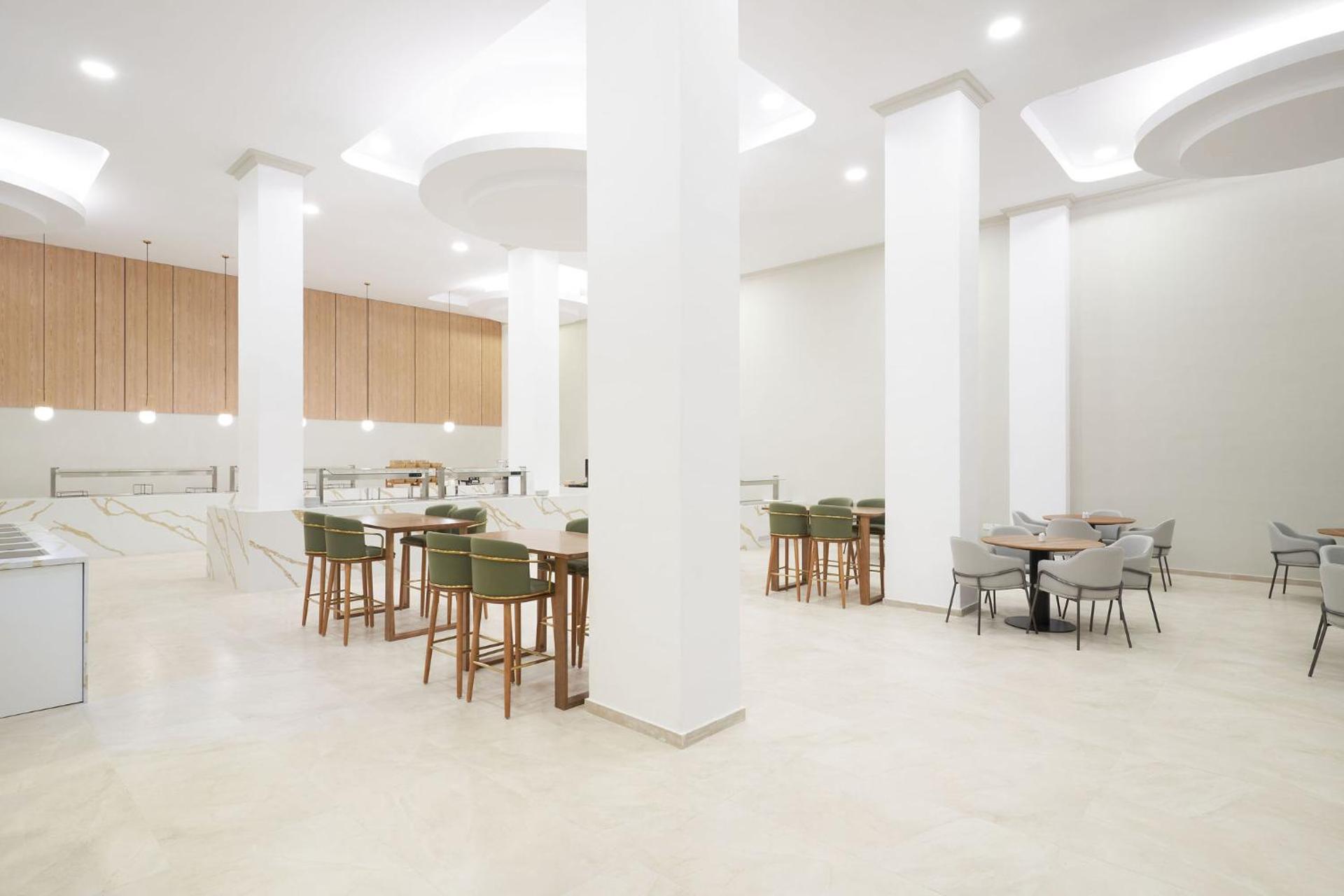 Eleni Holiday Resort - Photo 20