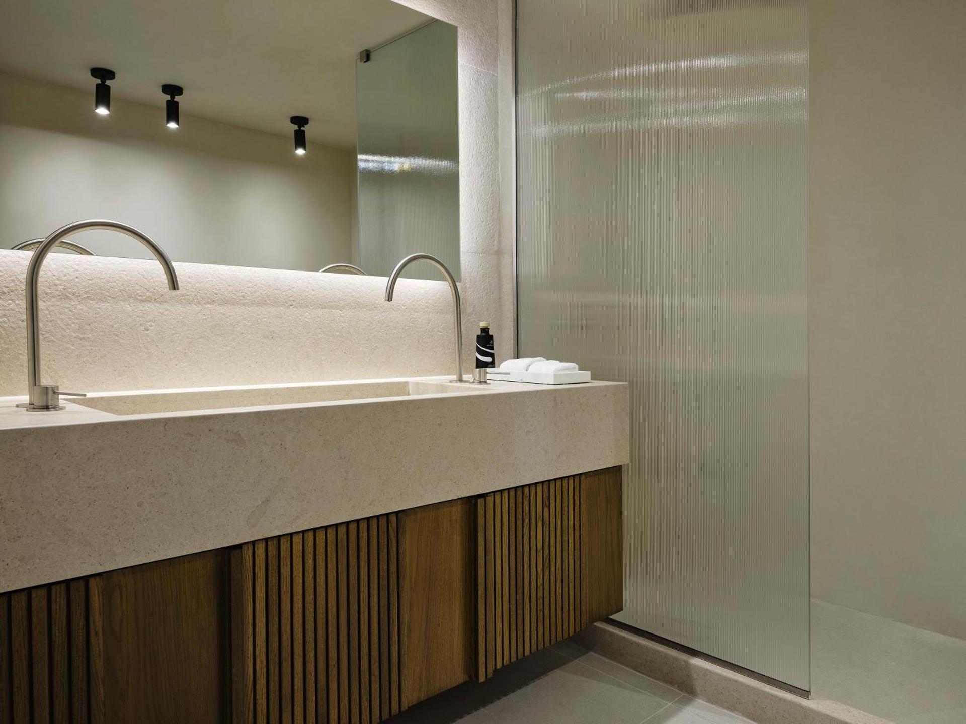 Andronis Luxury Suites - Photo 52