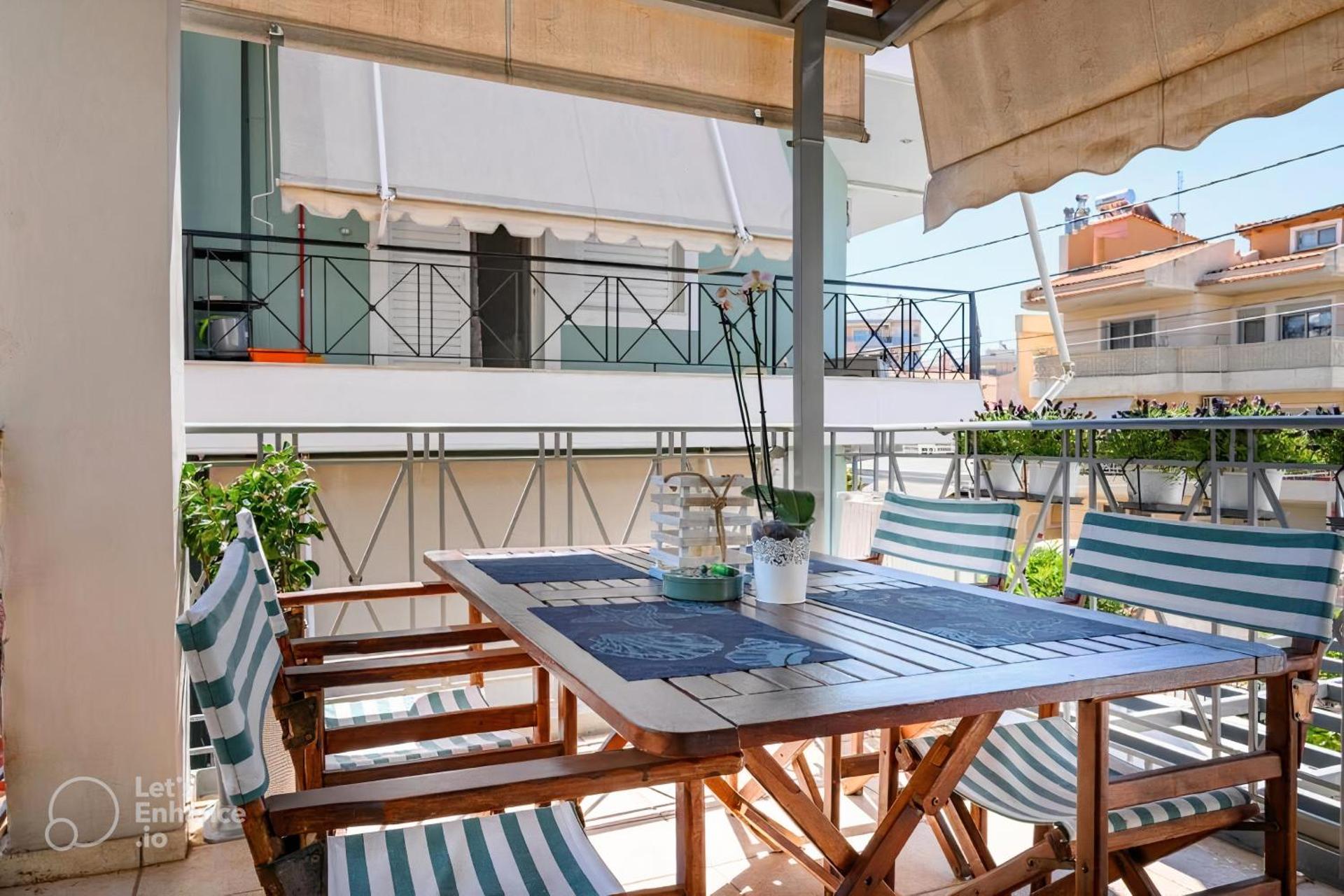 Lovehome - 4BD Villa with views-15mins to airport,10mins to MEC ΑΕ- 2mins to bus stop ,10mins to Suburban Railway on foot - Photo 48