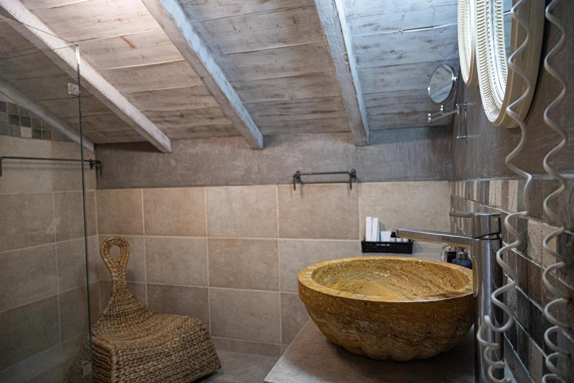 Amymone and Adiandi - Photo 152