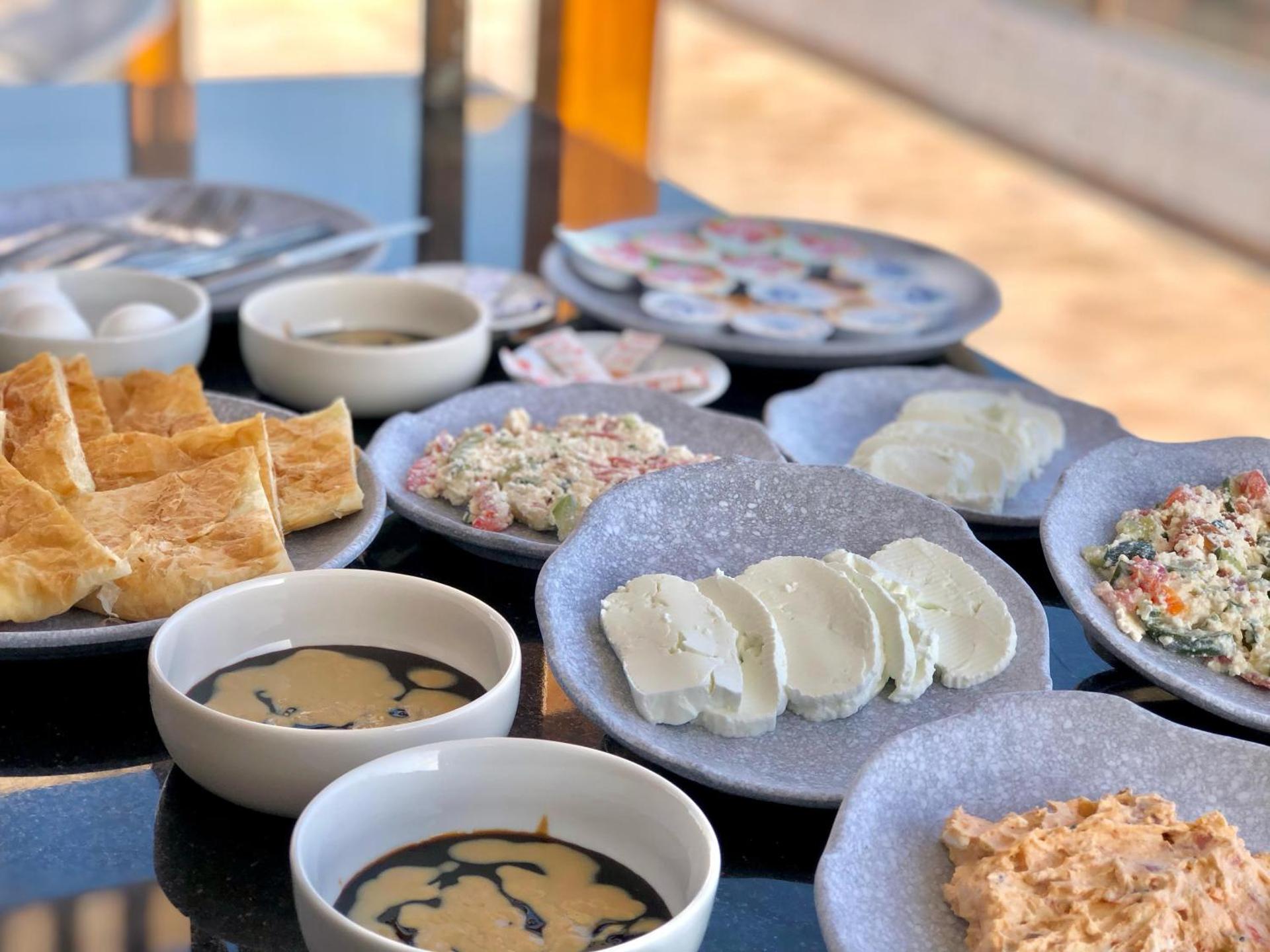 LE Grand Pyramids View & Suites - Photo 5