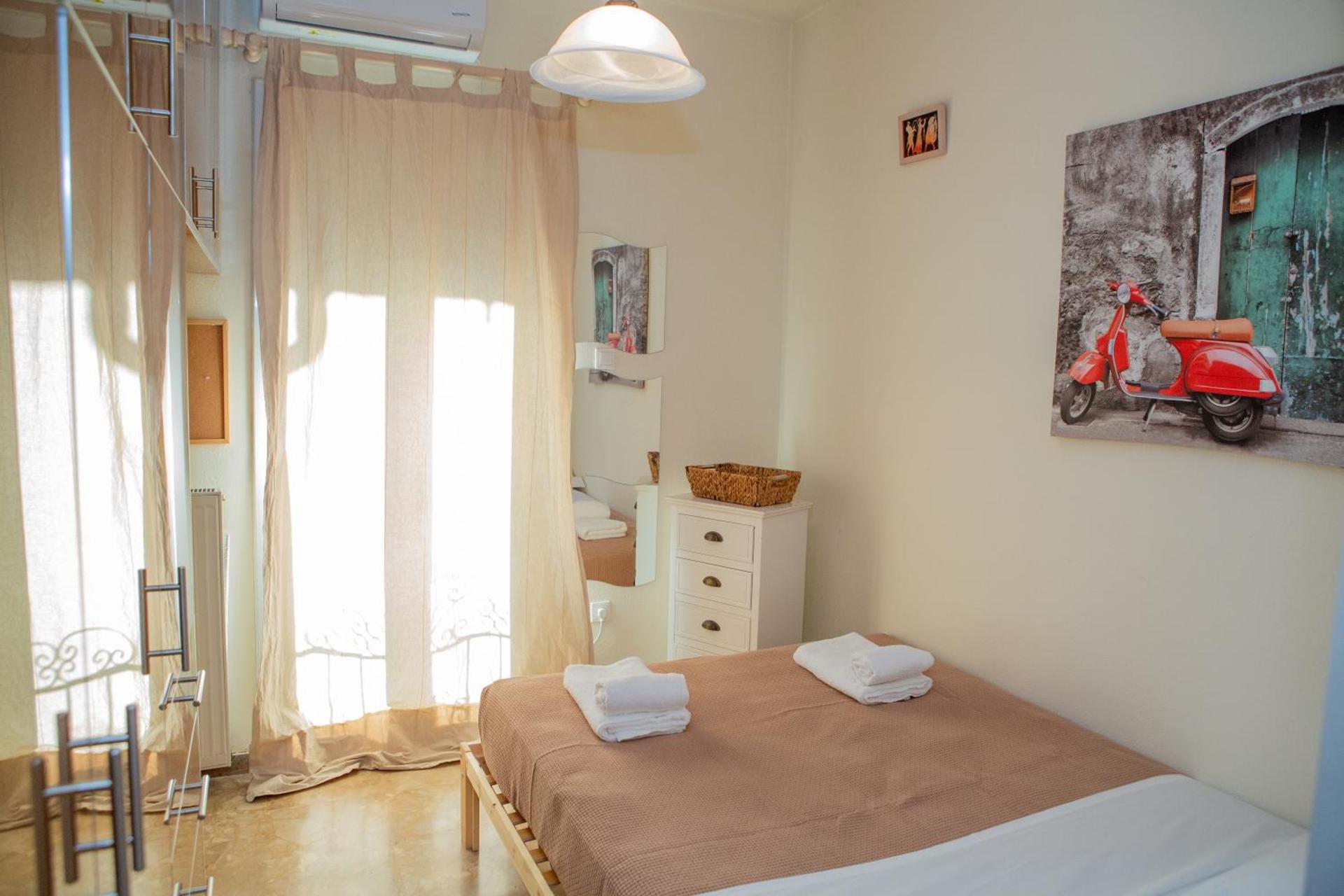 Costas Artemis Apartments Near Athens Airport - Photo 14