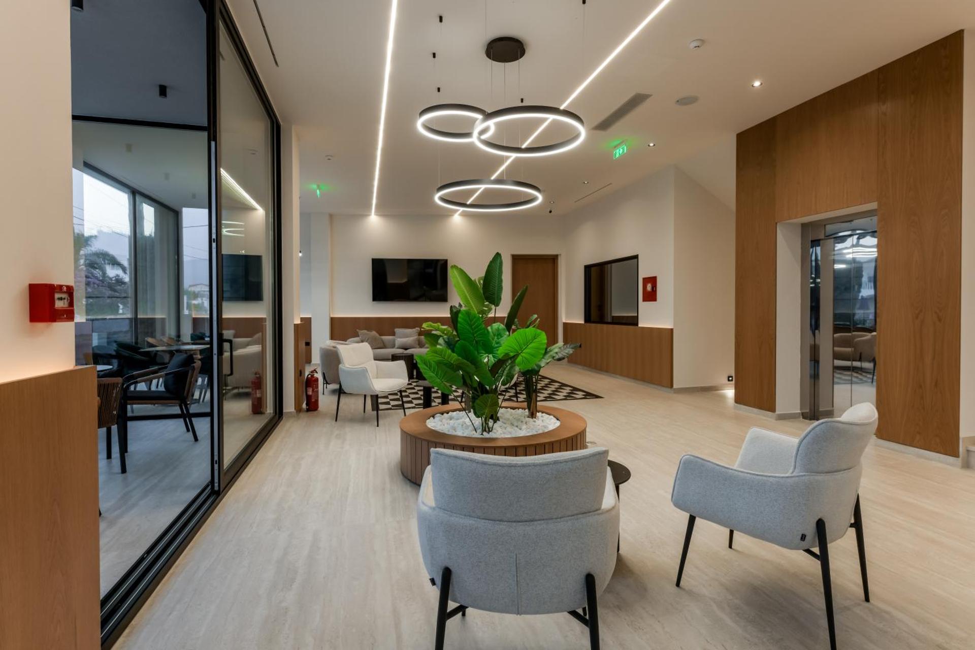 Canadian Hotel - Photo 76