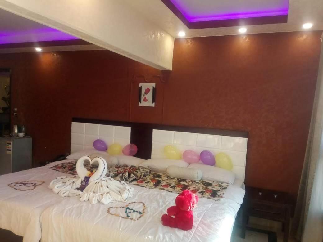 Twin Room with City View