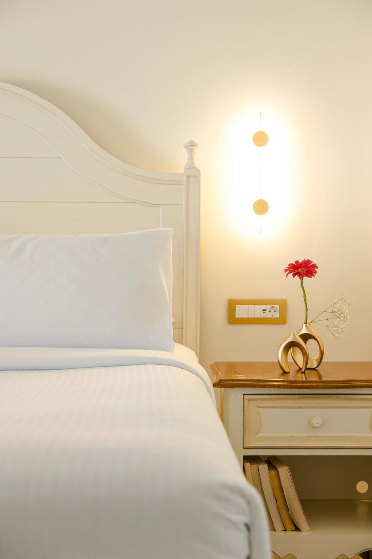 Alley Boutique Hotel and Spa - Photo 52