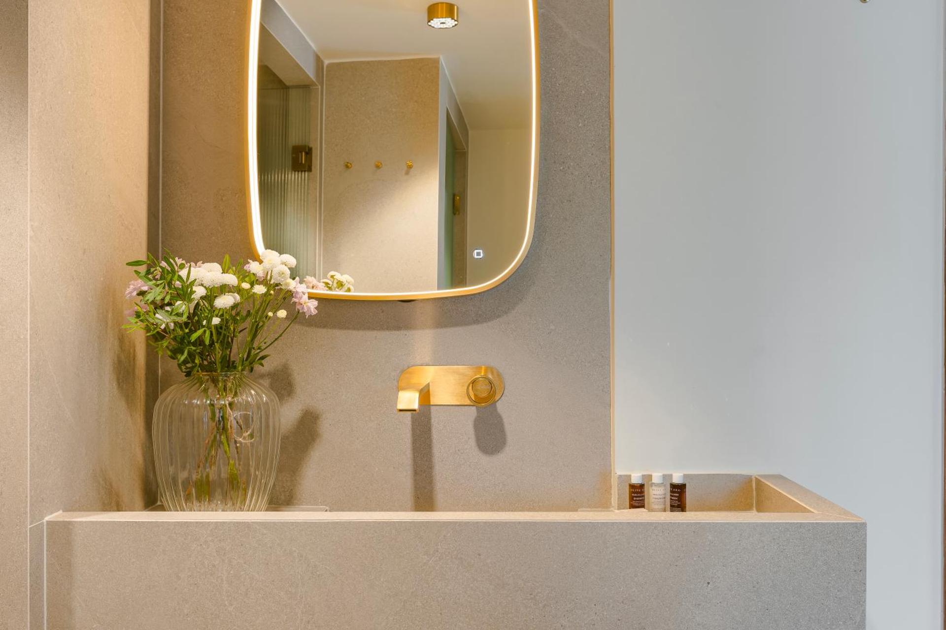 Alley Boutique Hotel and Spa - Photo 74