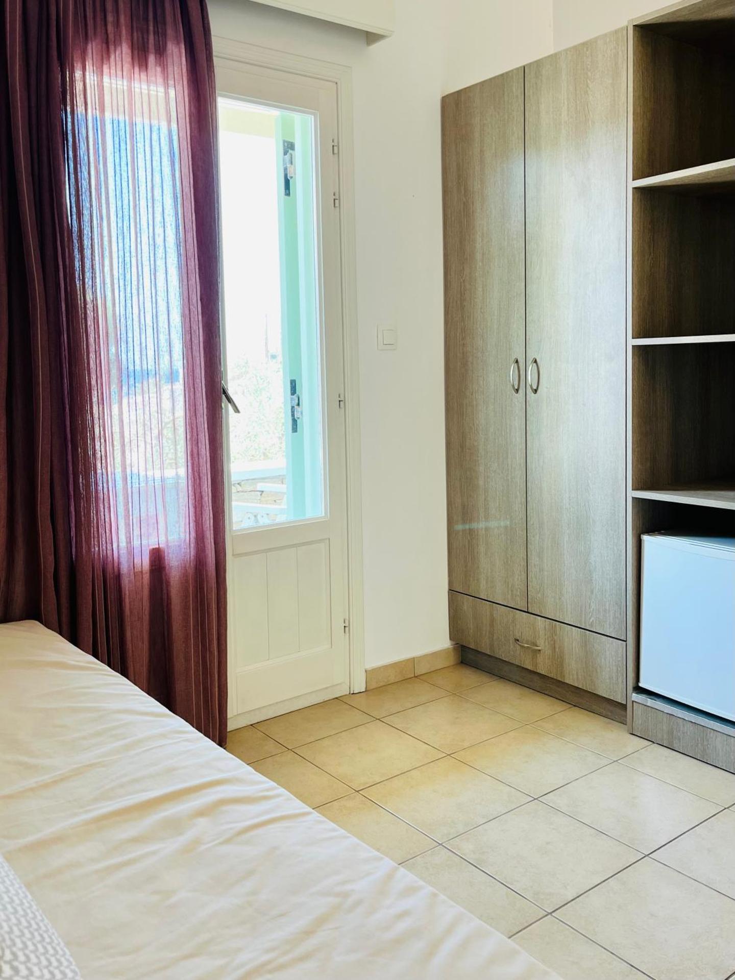 Galaxy Hotel - Photo 27