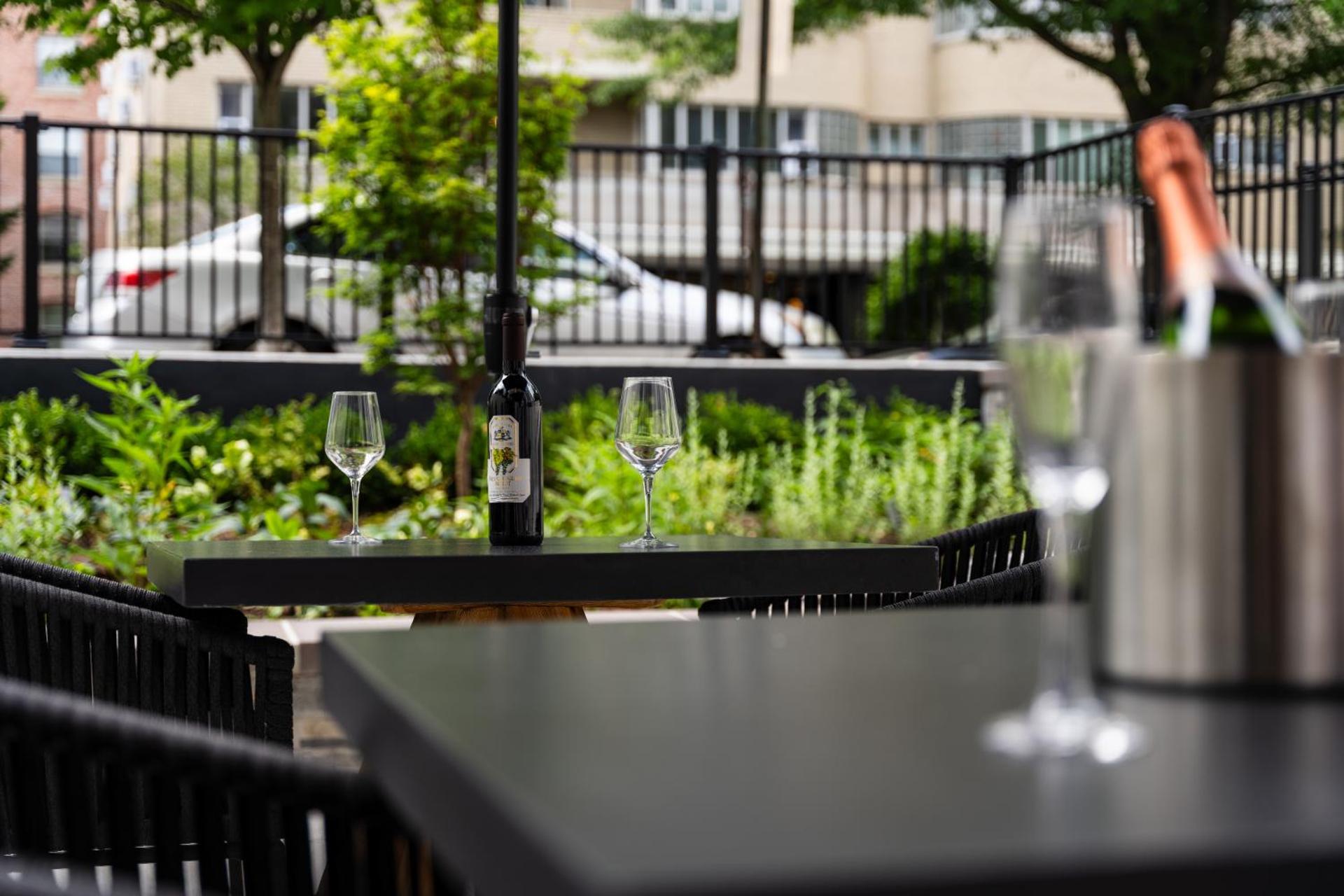 The Normandy Hotel - Photo 38