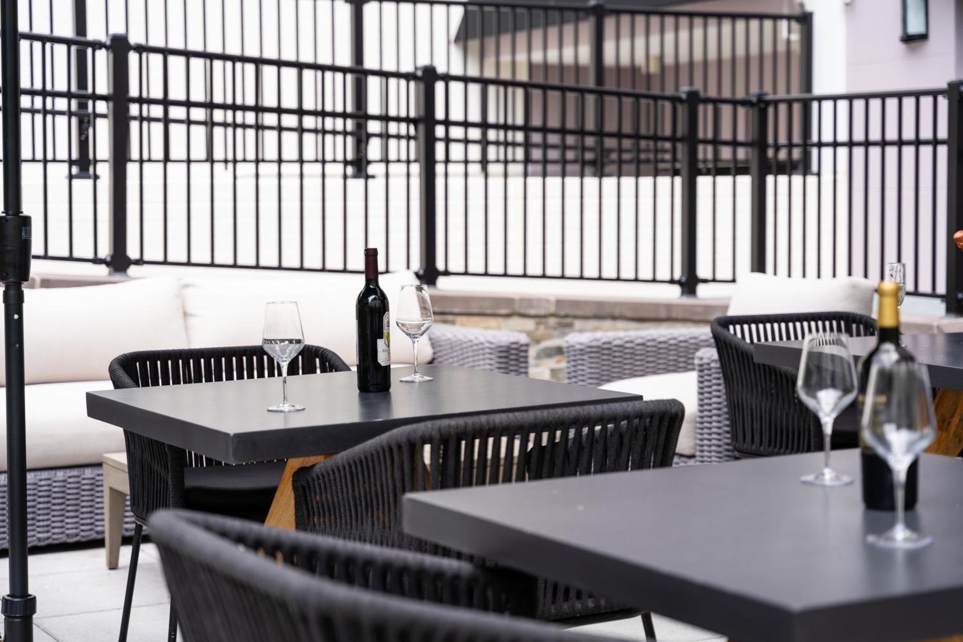 The Normandy Hotel - Photo 36