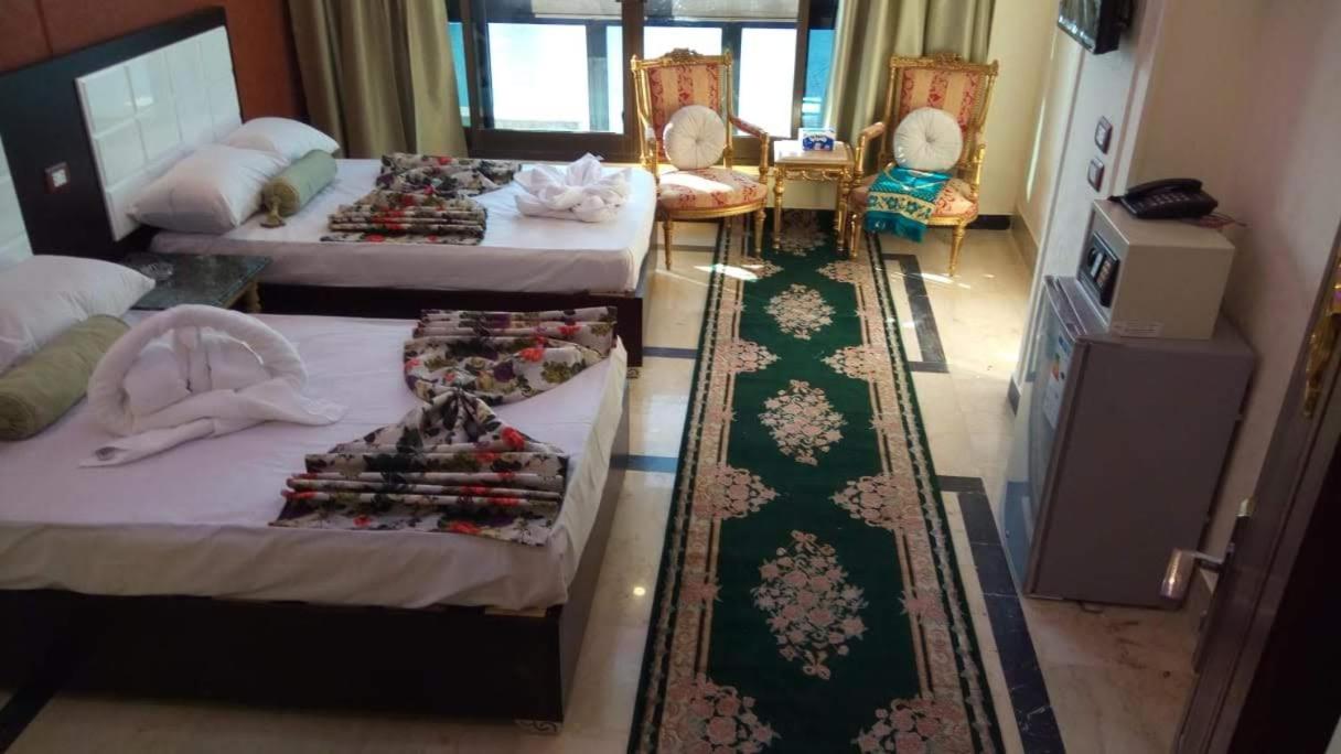 Nile sky hotel and suites - Photo 43