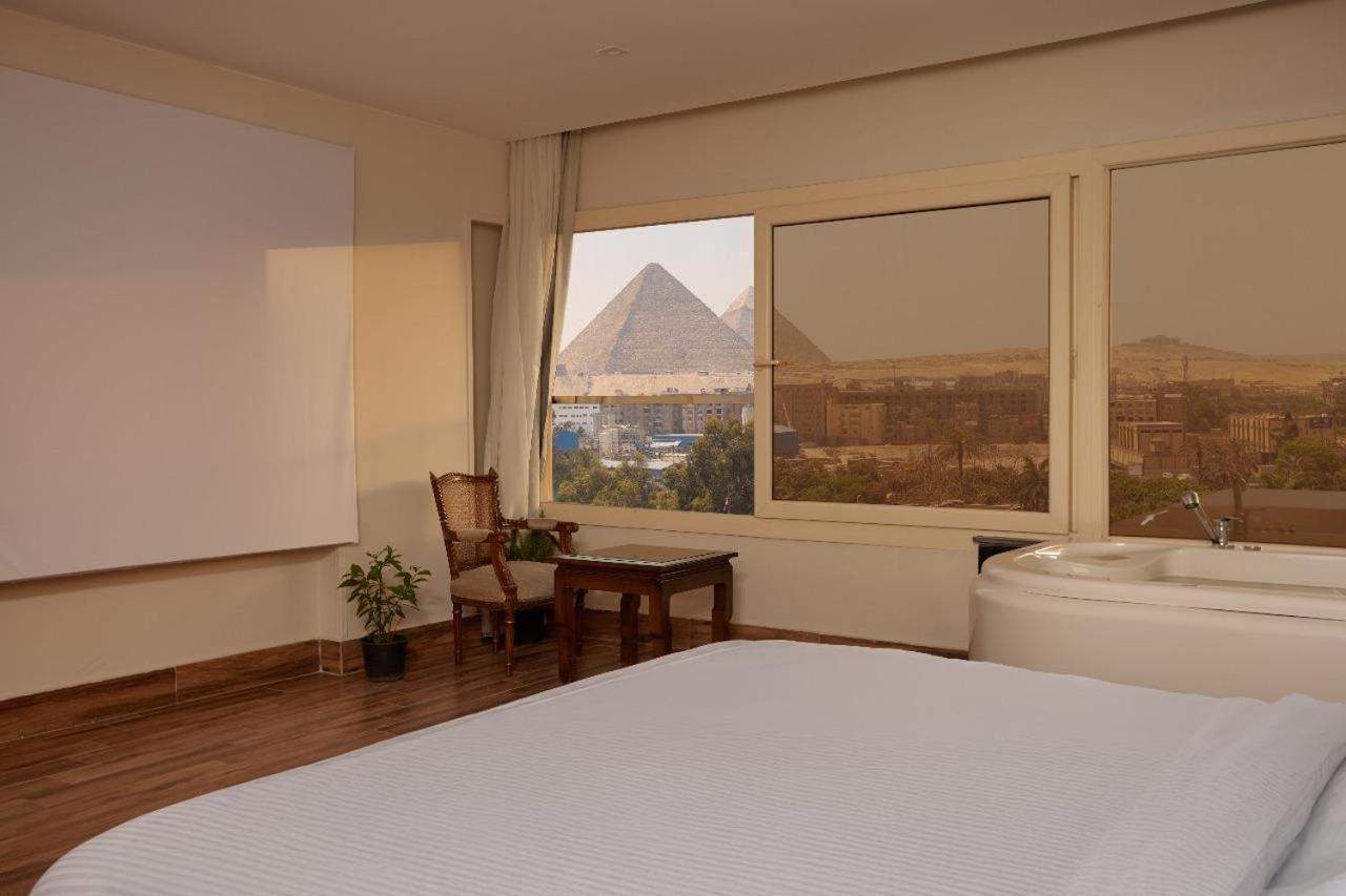 Suite with Mountain View