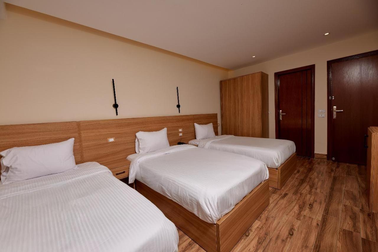 Rosetta Pyramids Inn - Photo 8