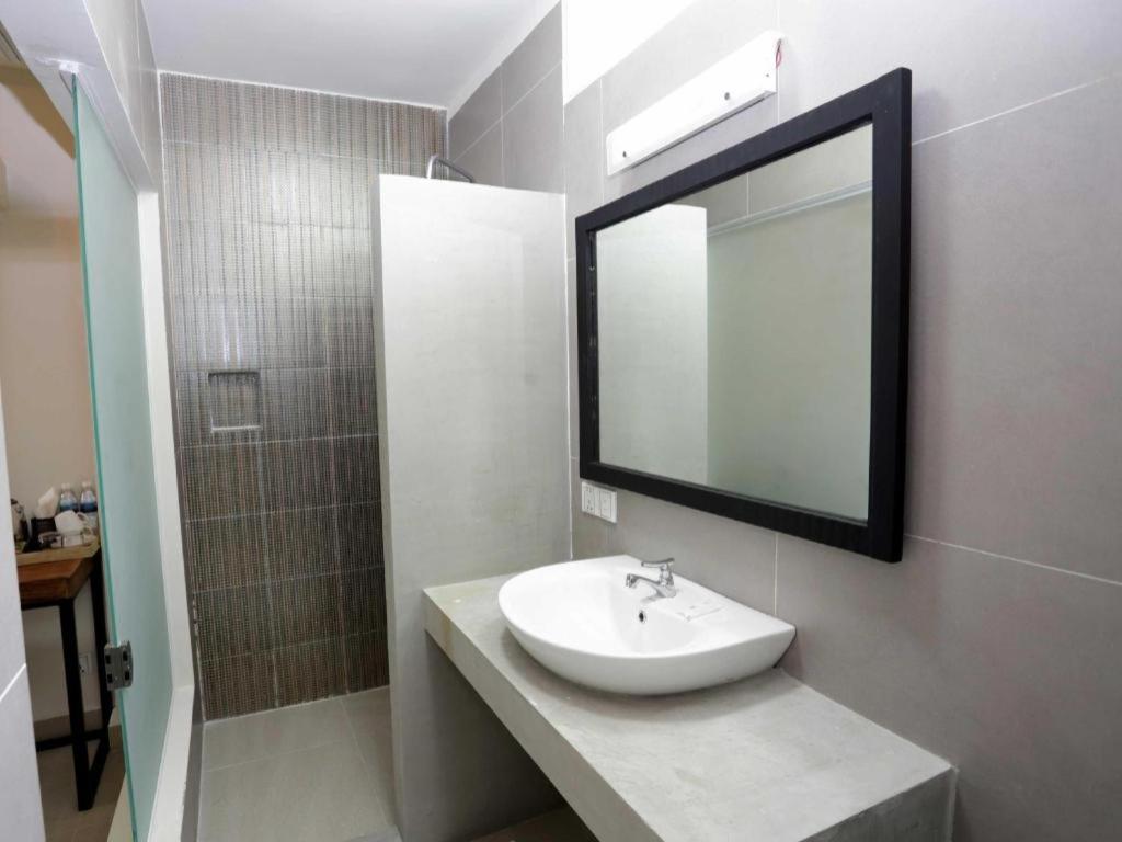 Bamboo9 Boutique - Photo 98