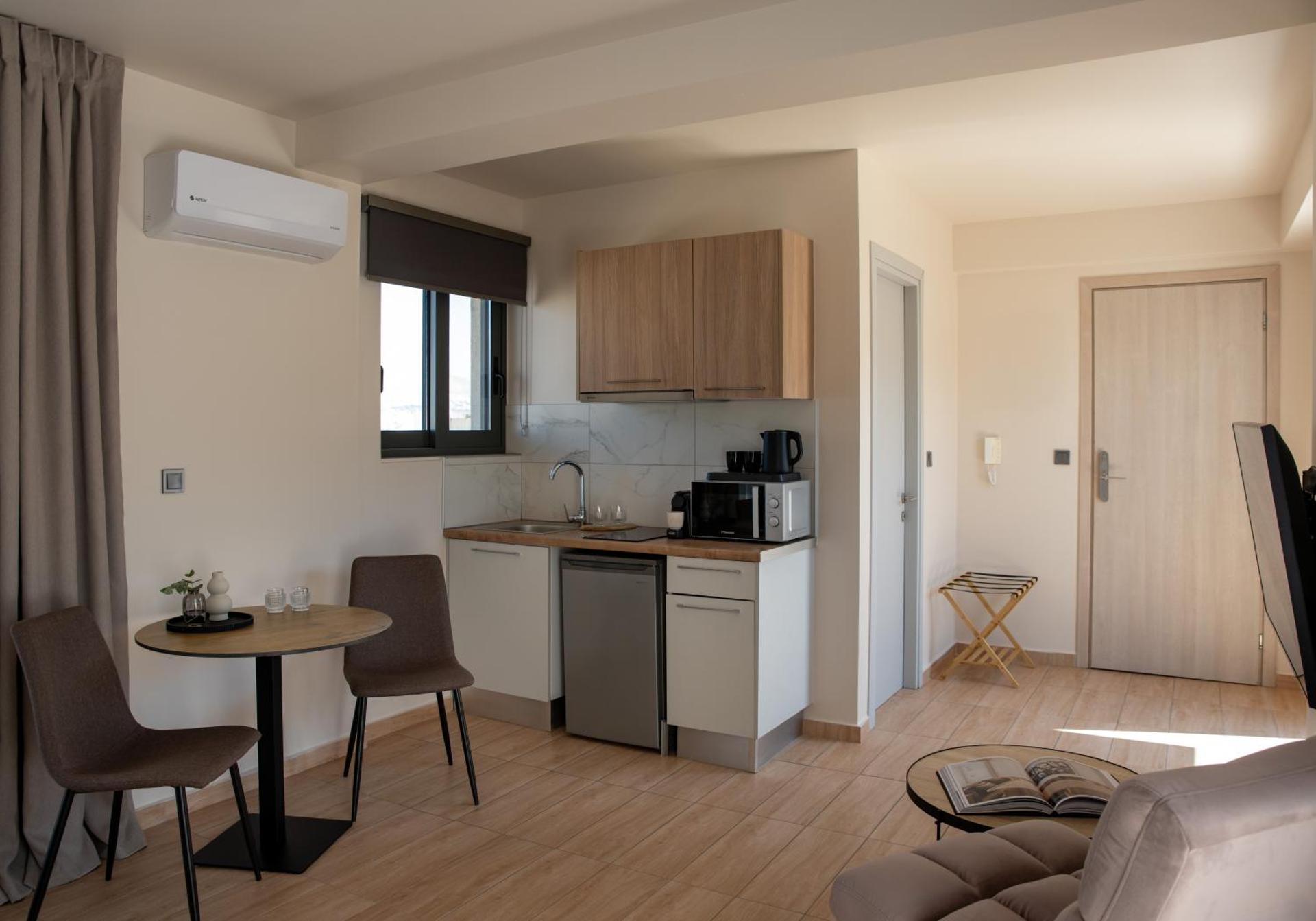 Nuvia UrbanStay Piraeus Apartments - Photo 6