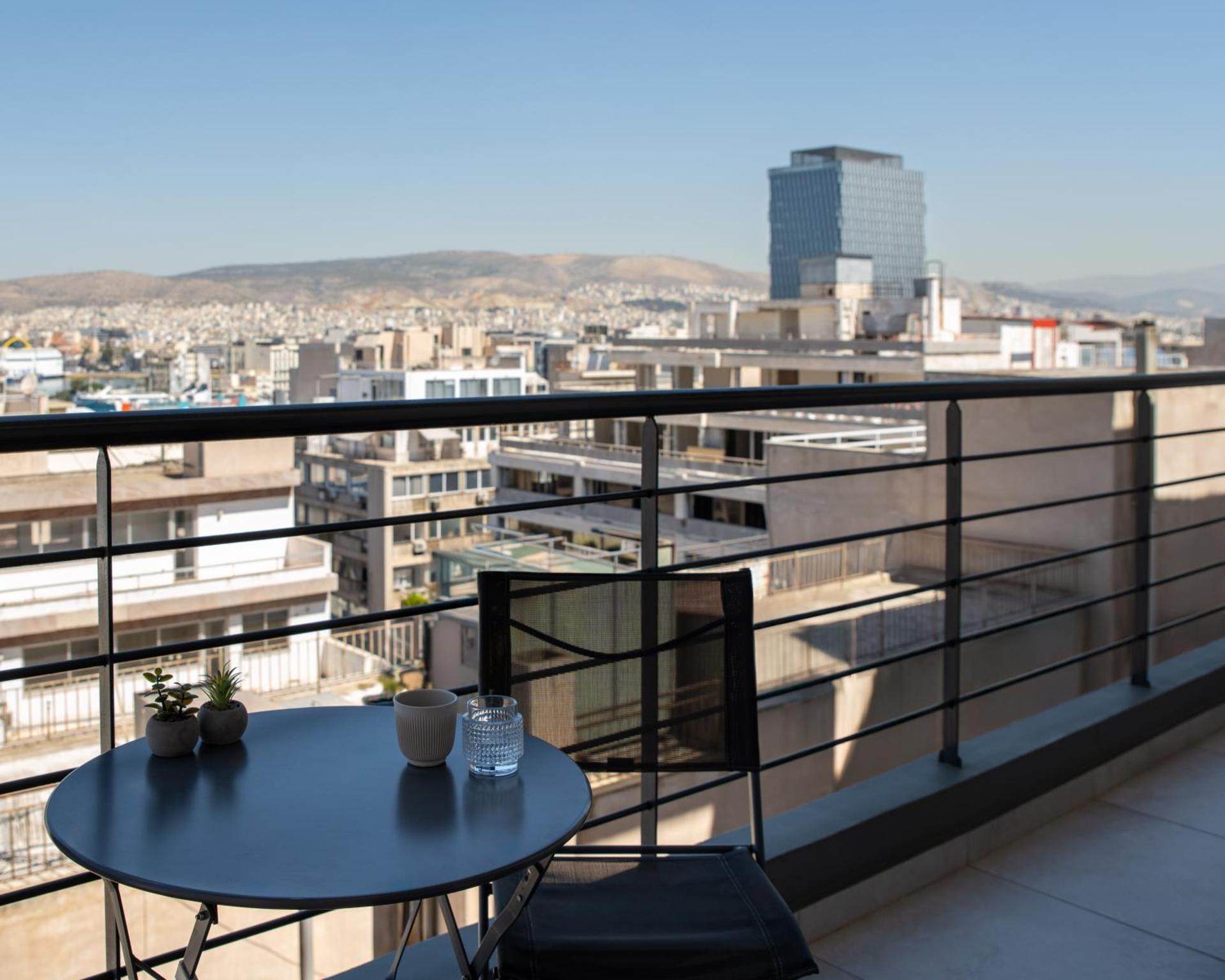 Nuvia UrbanStay Piraeus Apartments - Photo 4