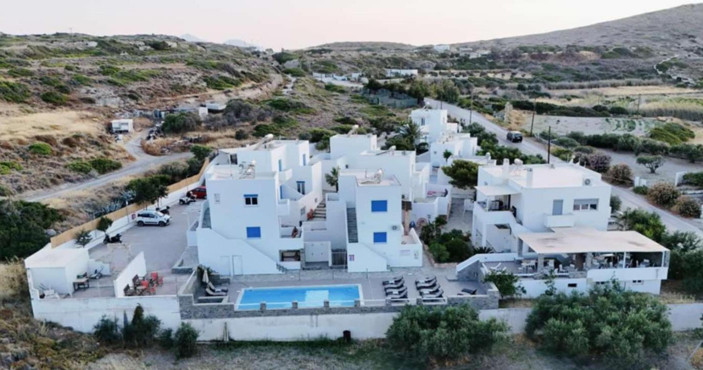 Glaronisia Hotel - Photo 16