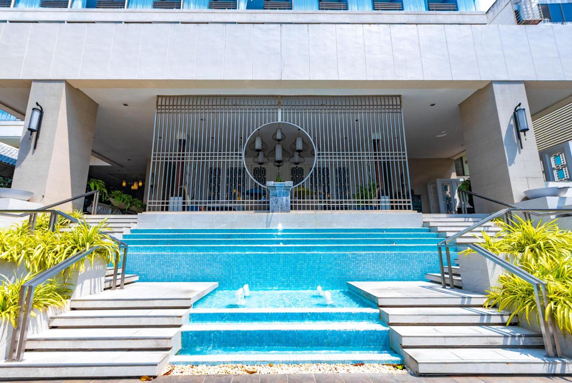 The Bayview Hotel Pattaya - Photo 89