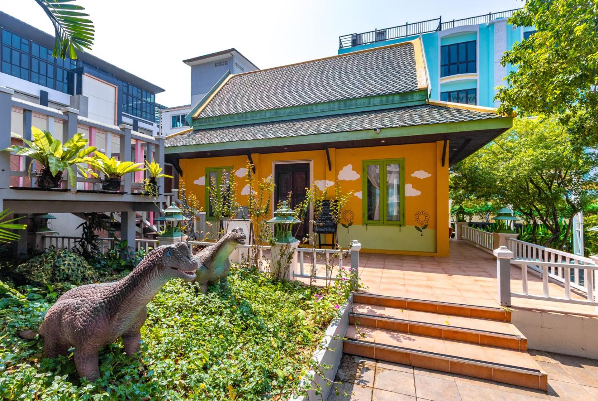 The Bayview Hotel Pattaya - Photo 78