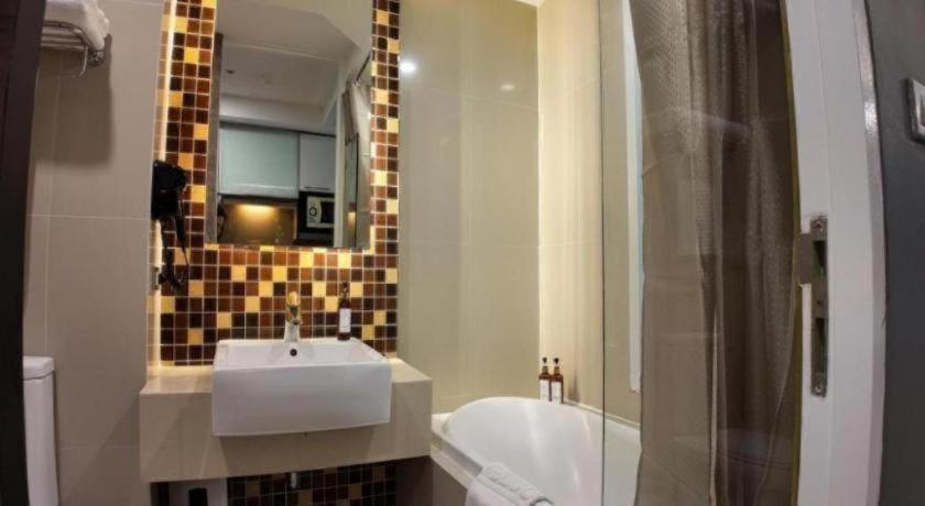 iCheck inn Residences Sukhumvit 20 - Photo 214