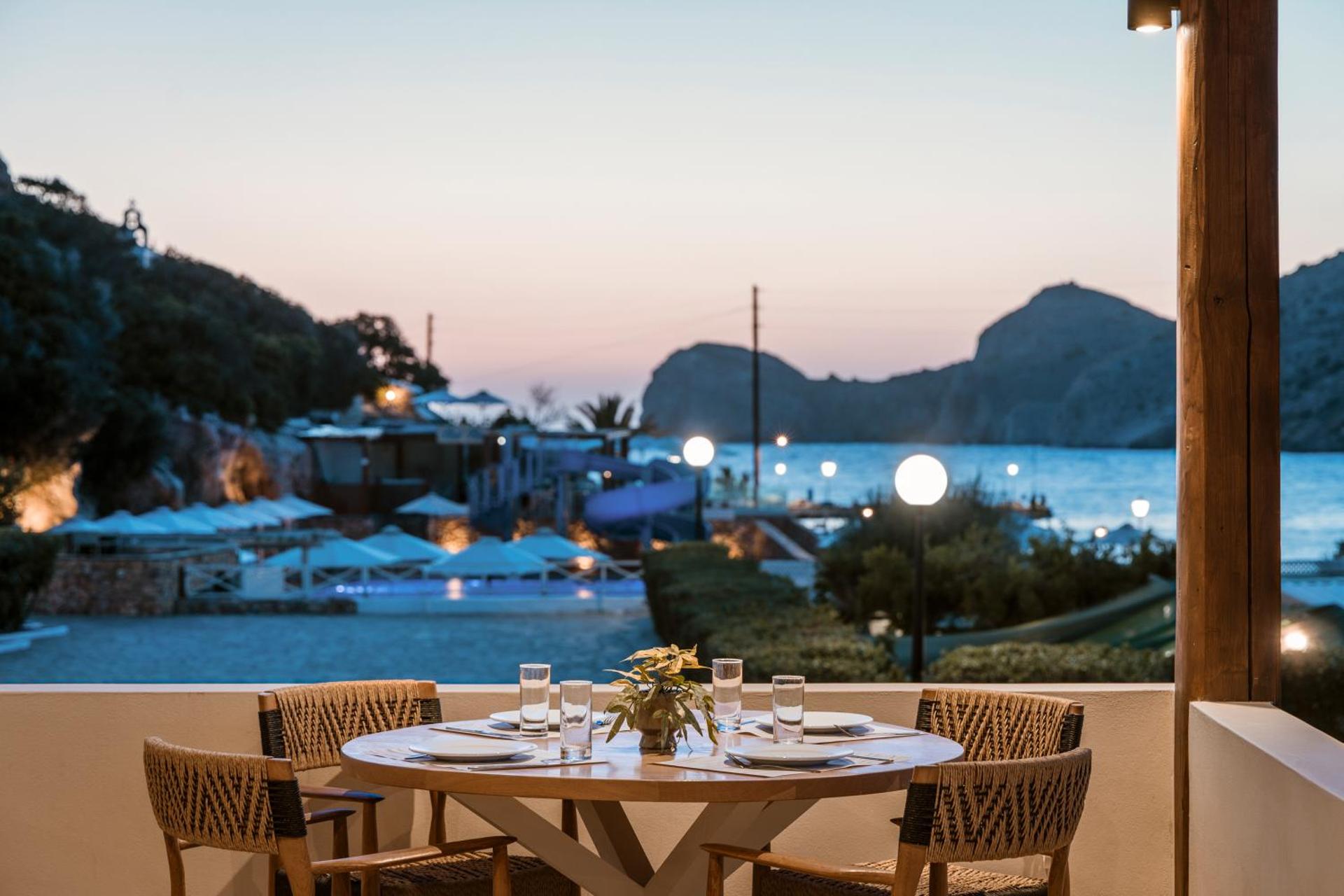 Dolphin Bay Seaside Resort & Suites - Photo 29