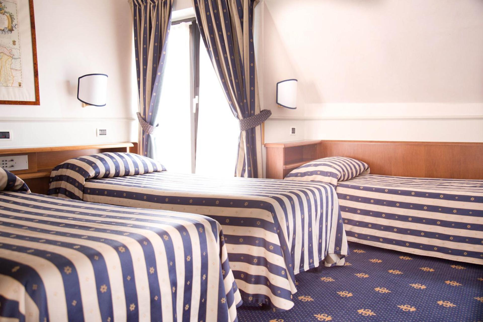 Hotel Flora - Photo 66