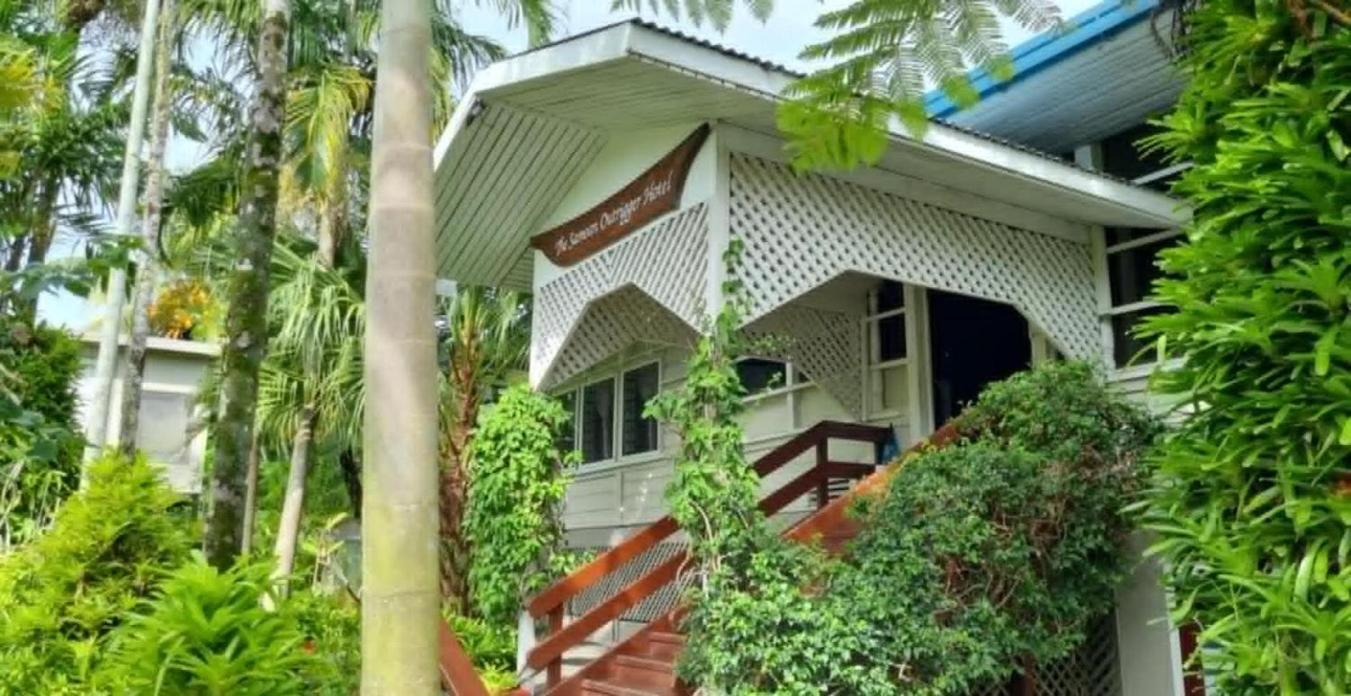 The Samoan Outrigger Hotel - Photo 7
