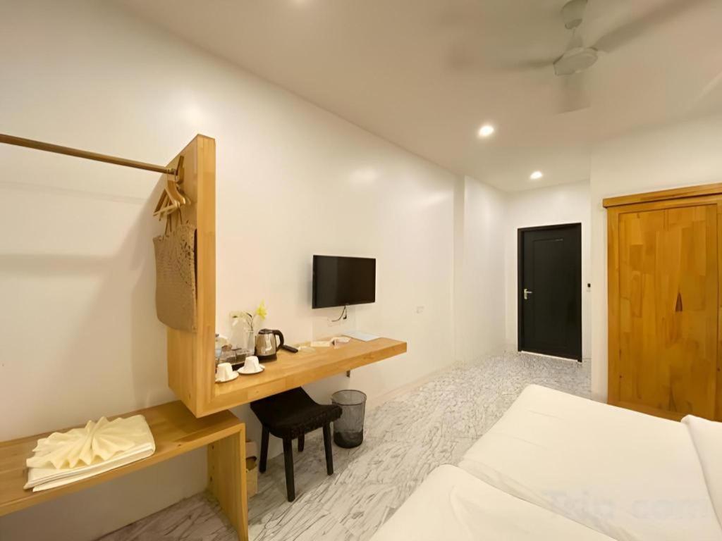 Bamboo9 Boutique - Photo 58