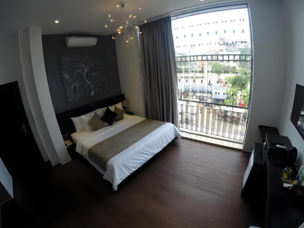 De Art Hotel - Photo 82