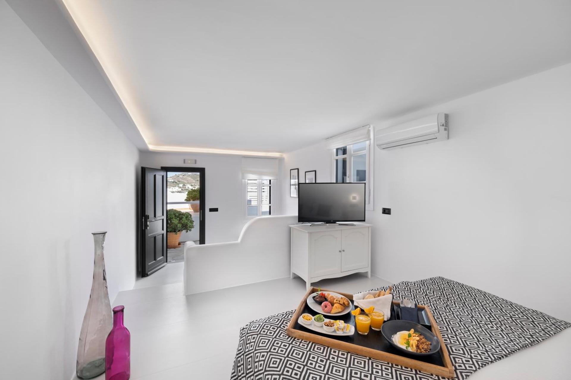 Deliades Hotel - Photo 179