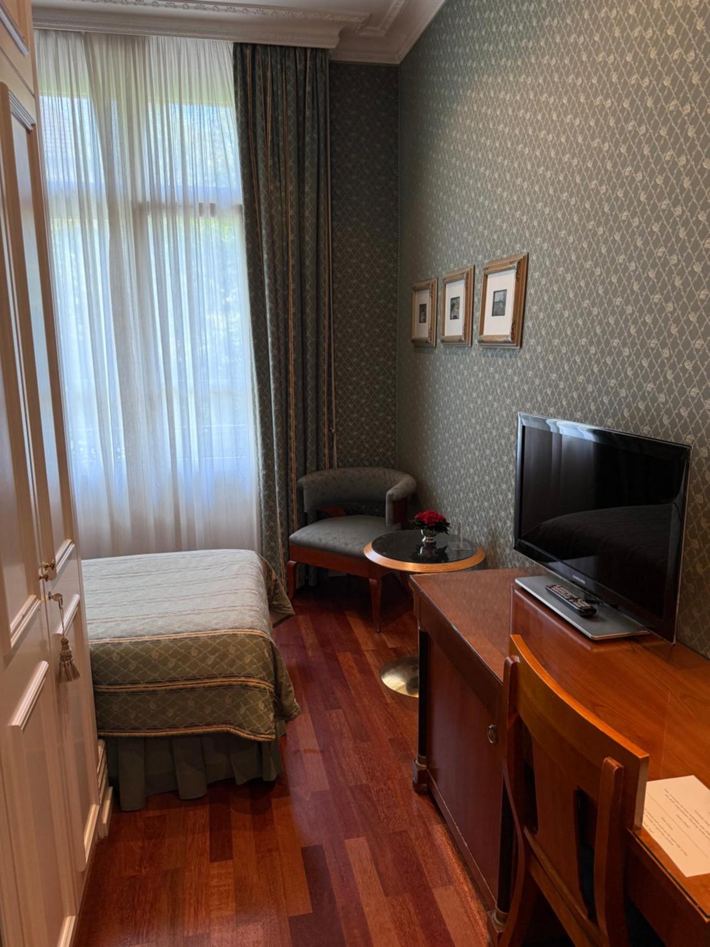 Superior Single Room