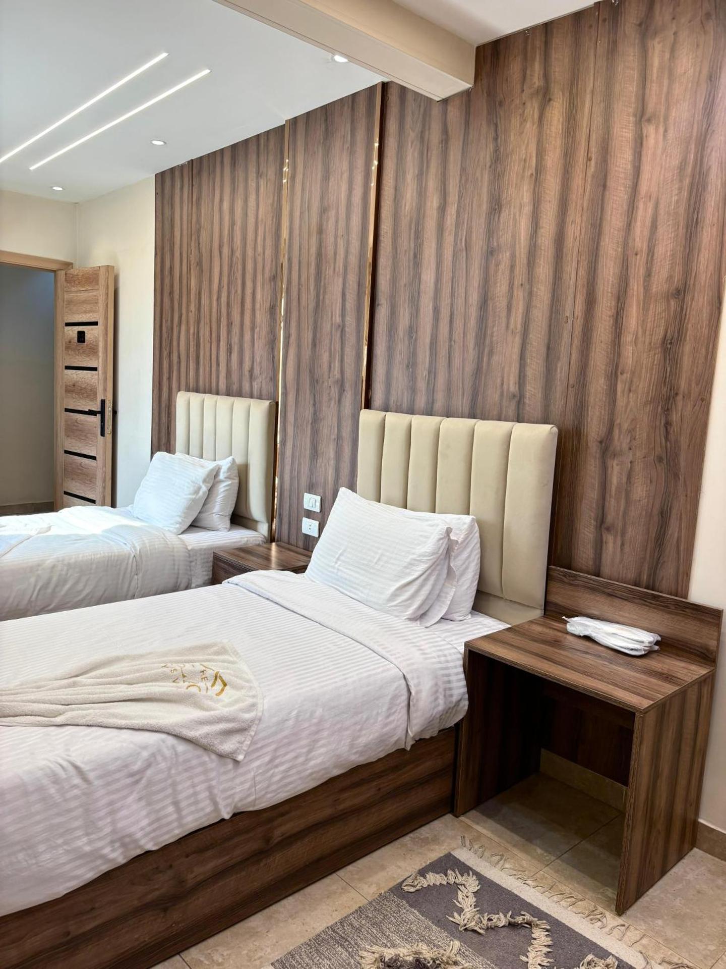 The Palace Pyramids View Hotel - Photo 24