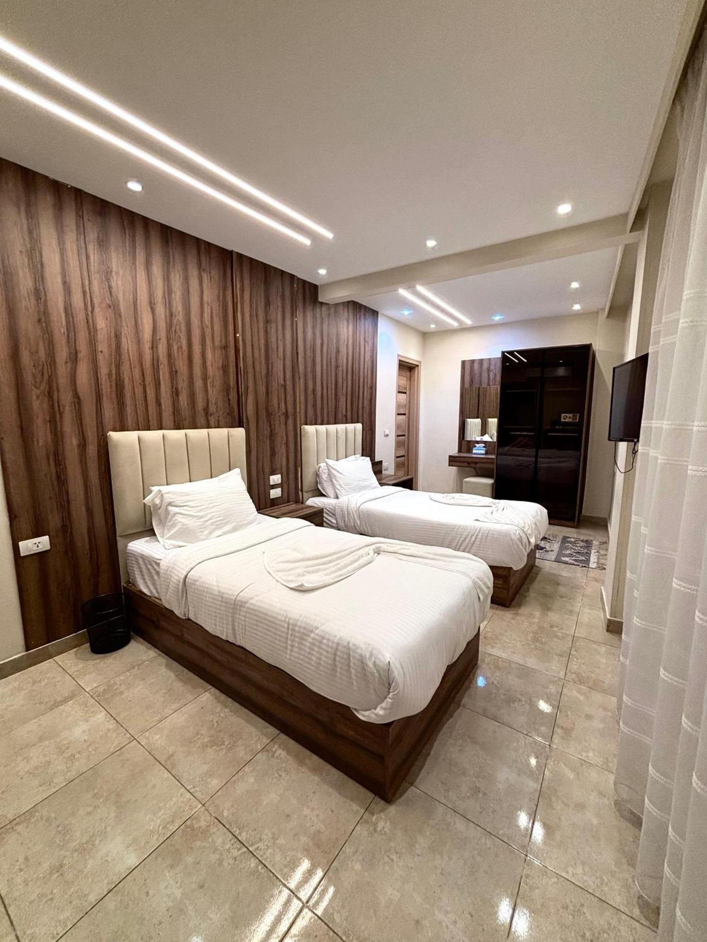 The Palace Pyramids View Hotel - Photo 26