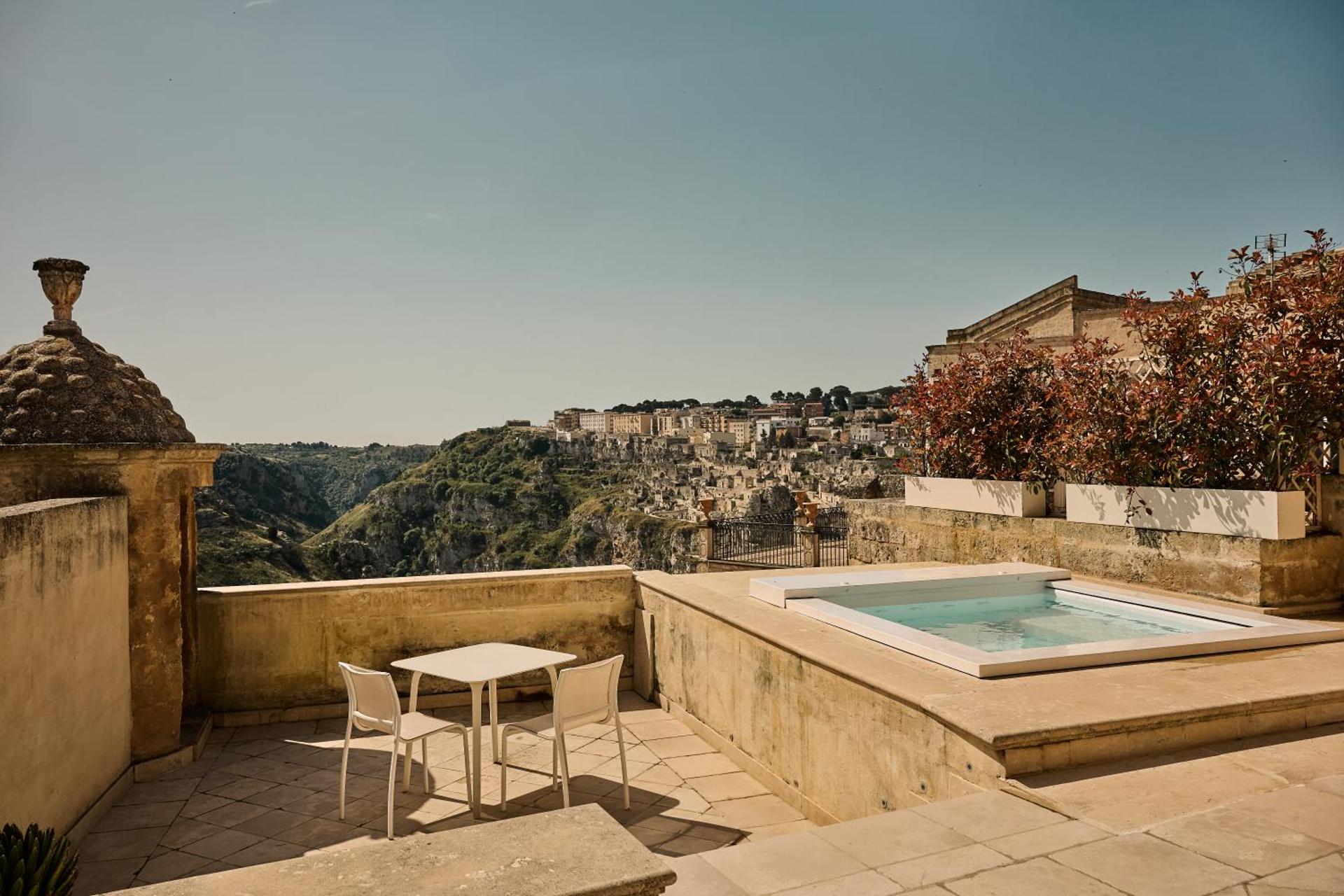 Palazzo Gattini - VRetreats - Photo 11