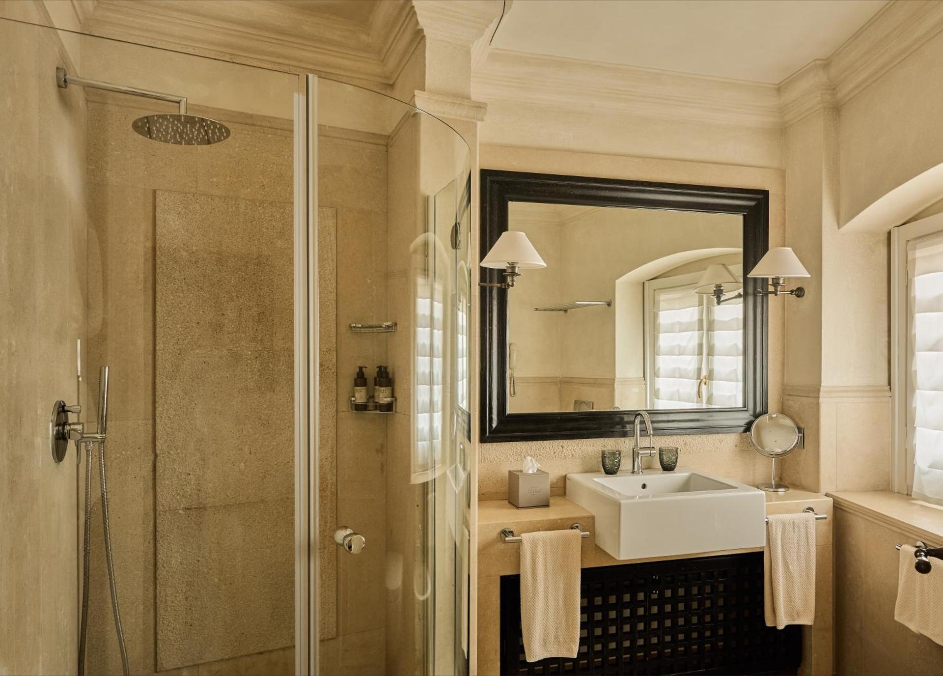Palazzo Gattini - VRetreats - Photo 3
