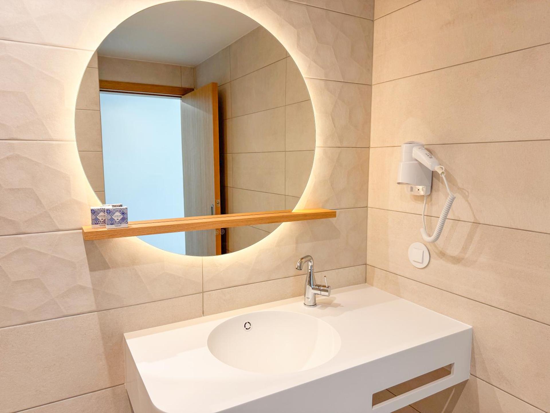 Hotel Sol e Mar Albufeira - Adults Only - Photo 33