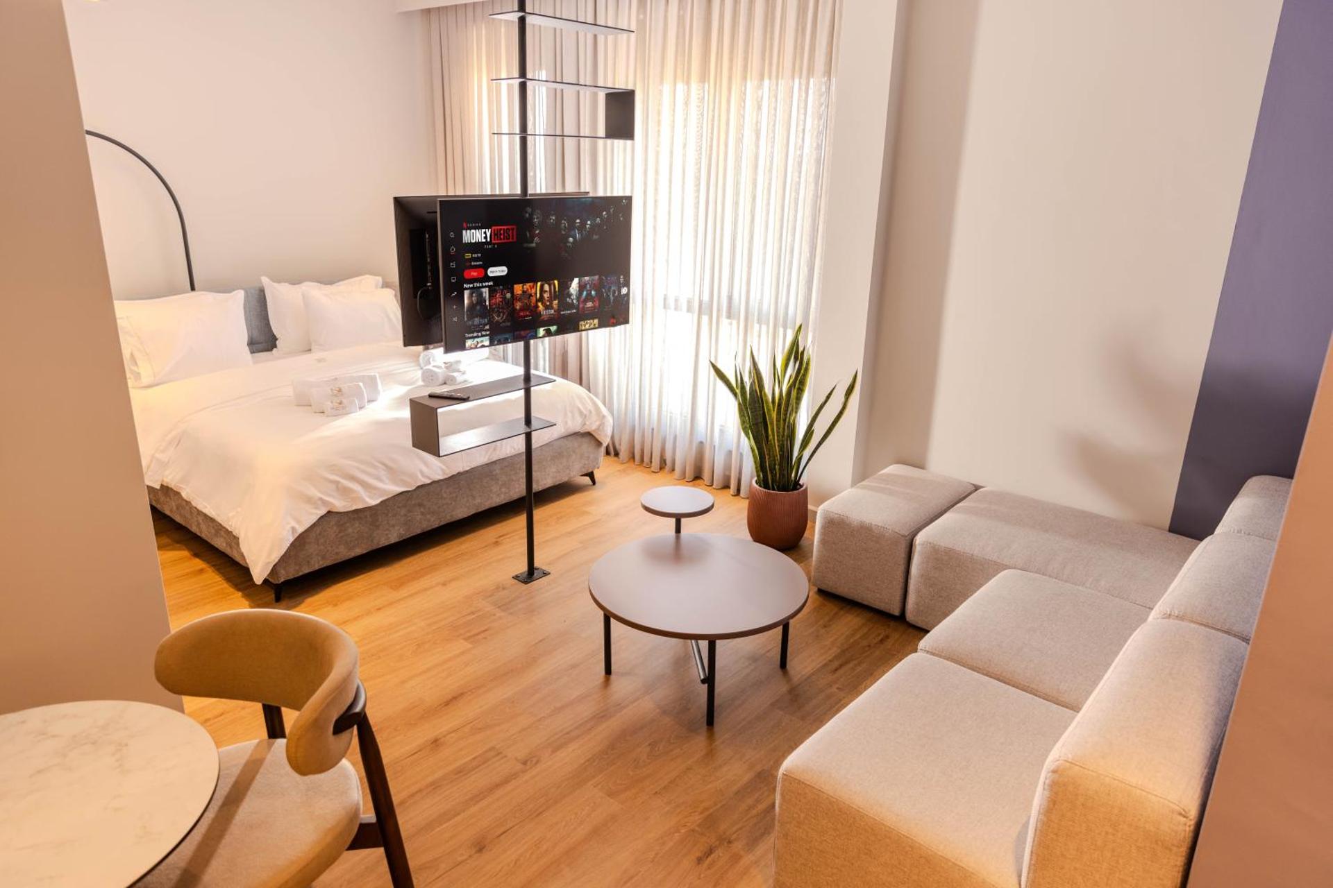 Si Hotel Tirana - Photo 51