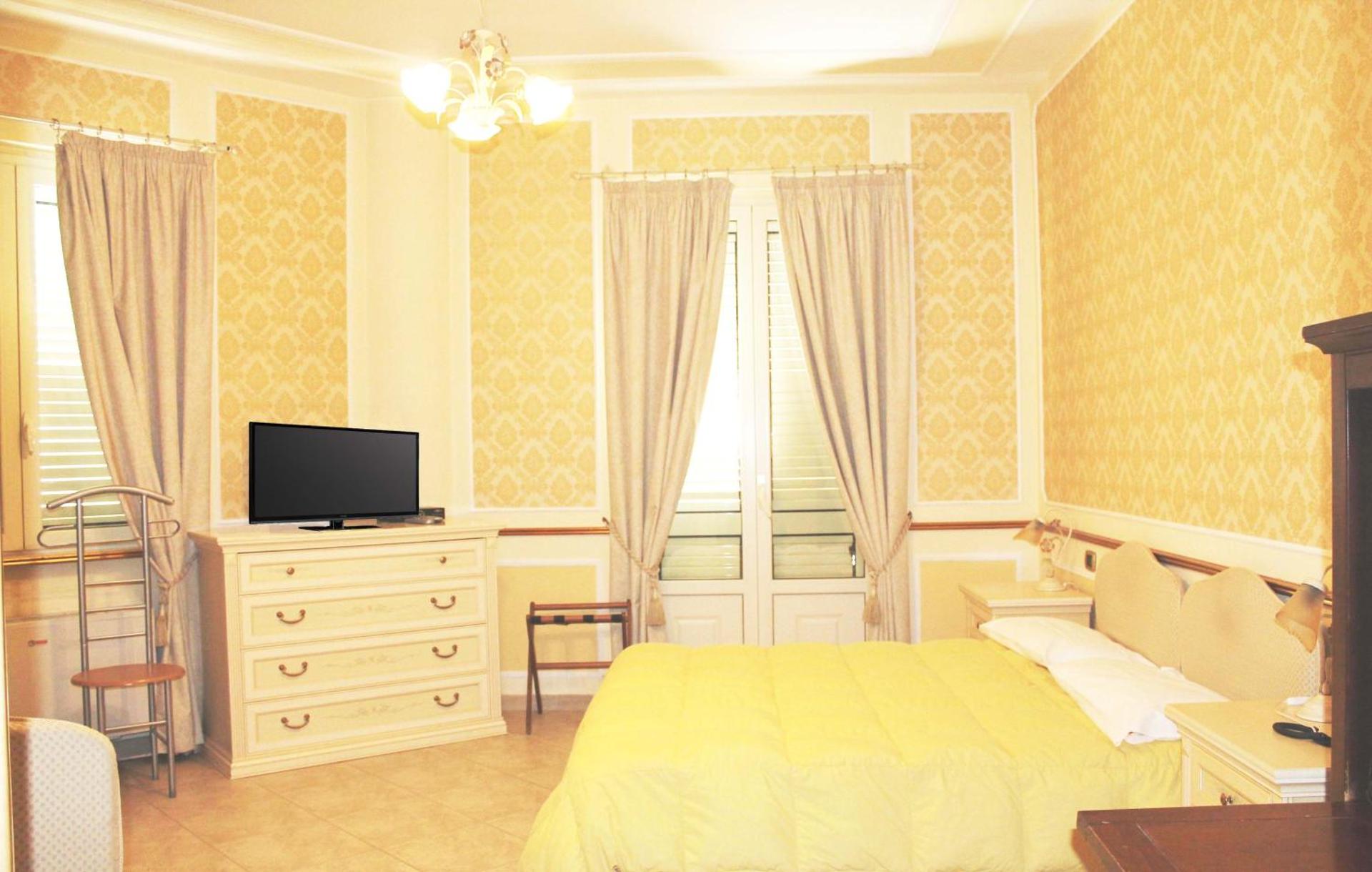 Hotel Rinascimento - Photo 26