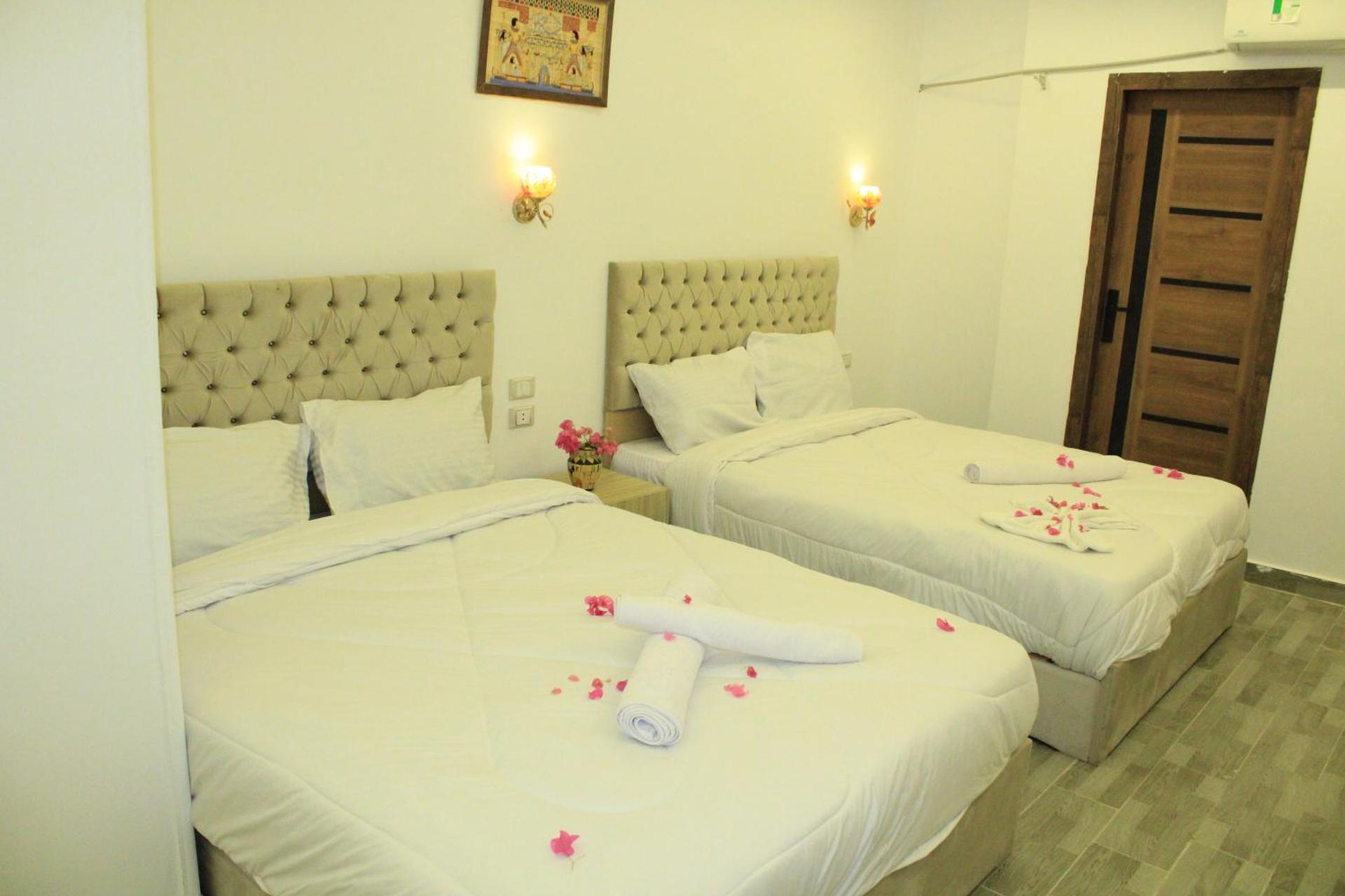 Golden king pyramids view INN - Photo 39