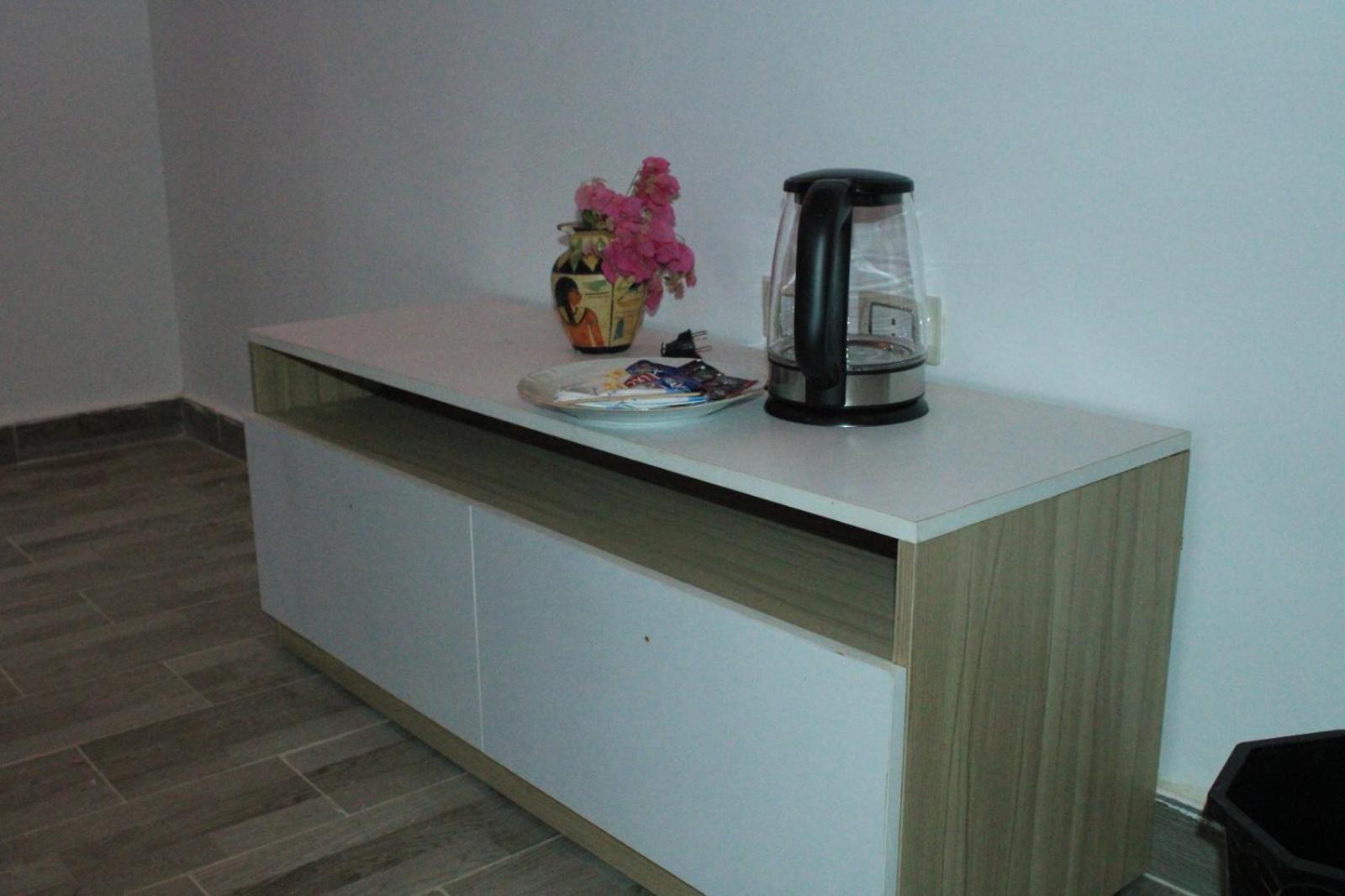 Golden king pyramids view INN - Photo 23