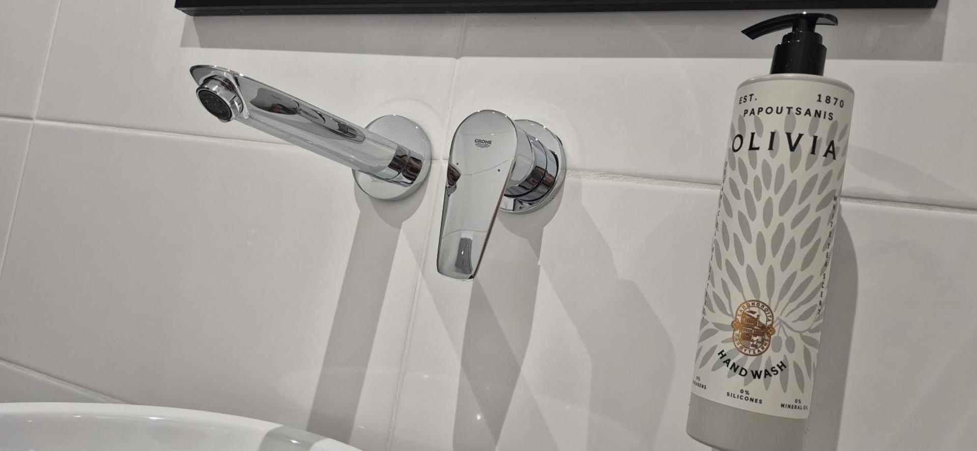 Figleaf Kypseli - Photo 44