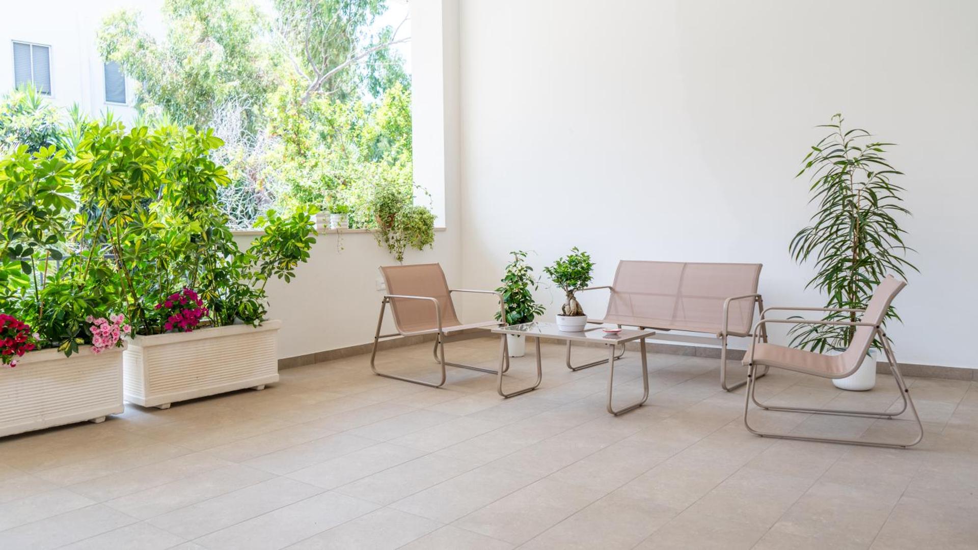 Quadruple Room with Terrace - Photo 3