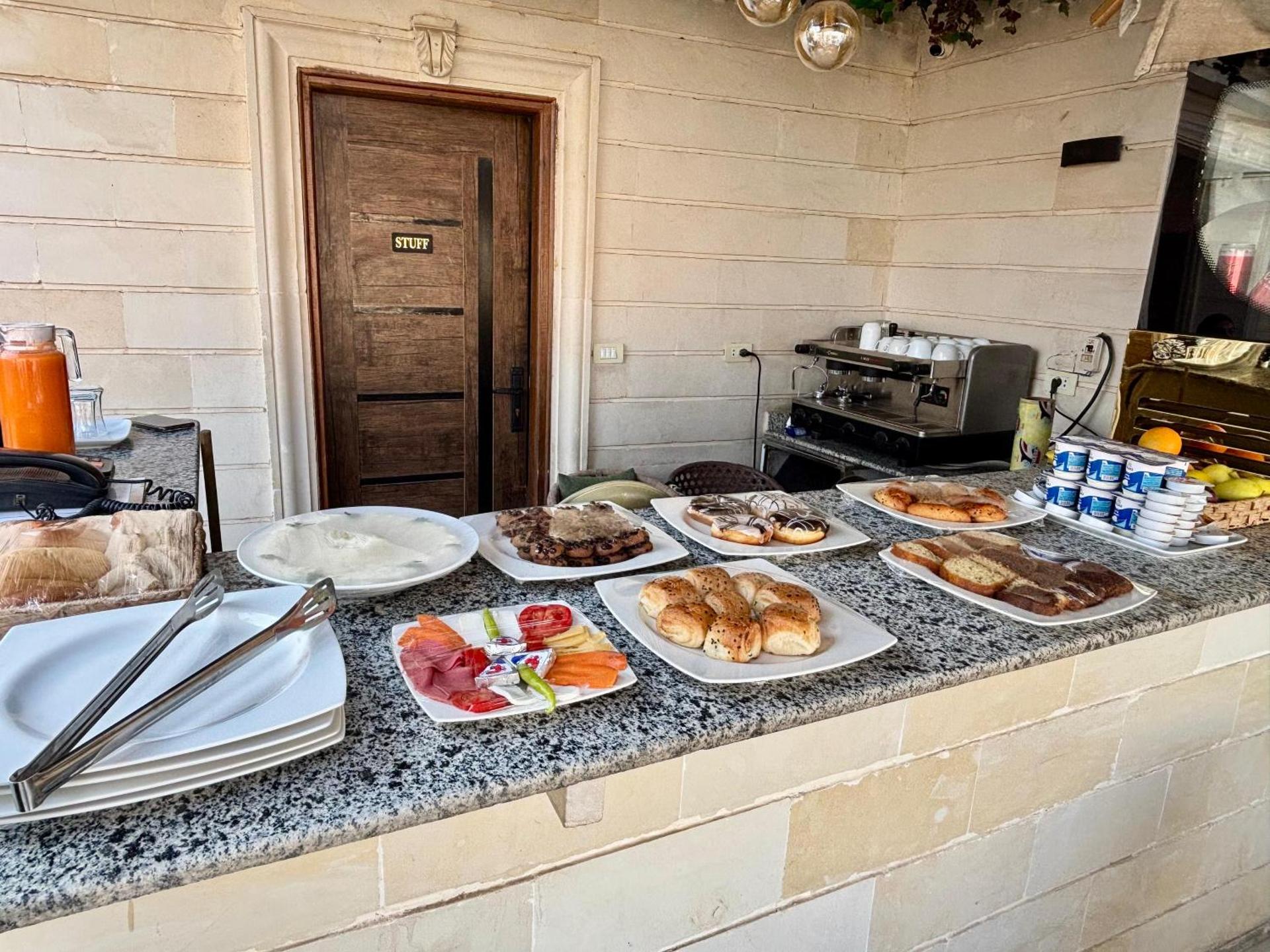 The Palace Pyramids View Hotel - Photo 5