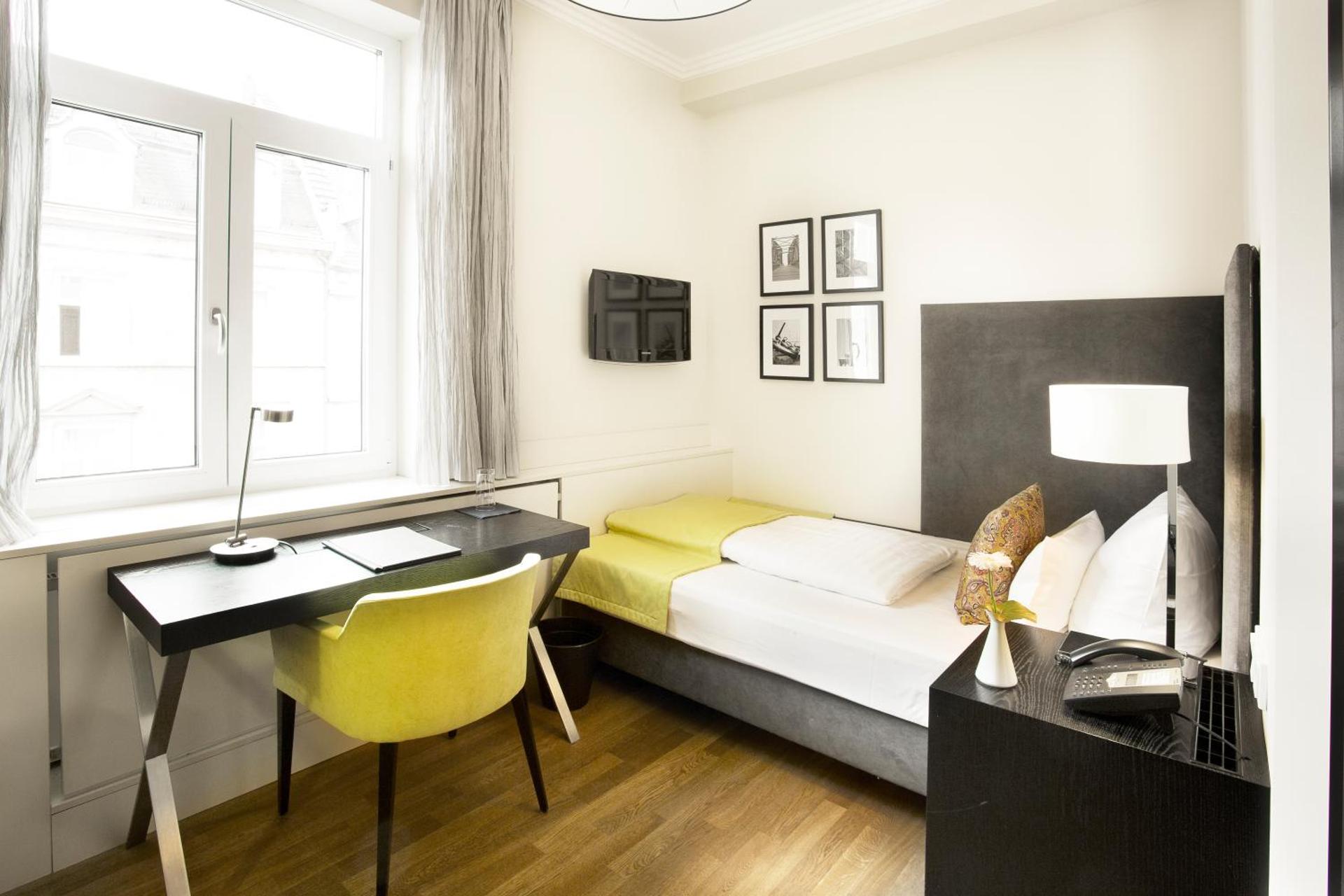 Hotel Hamburger Hof - Photo 41