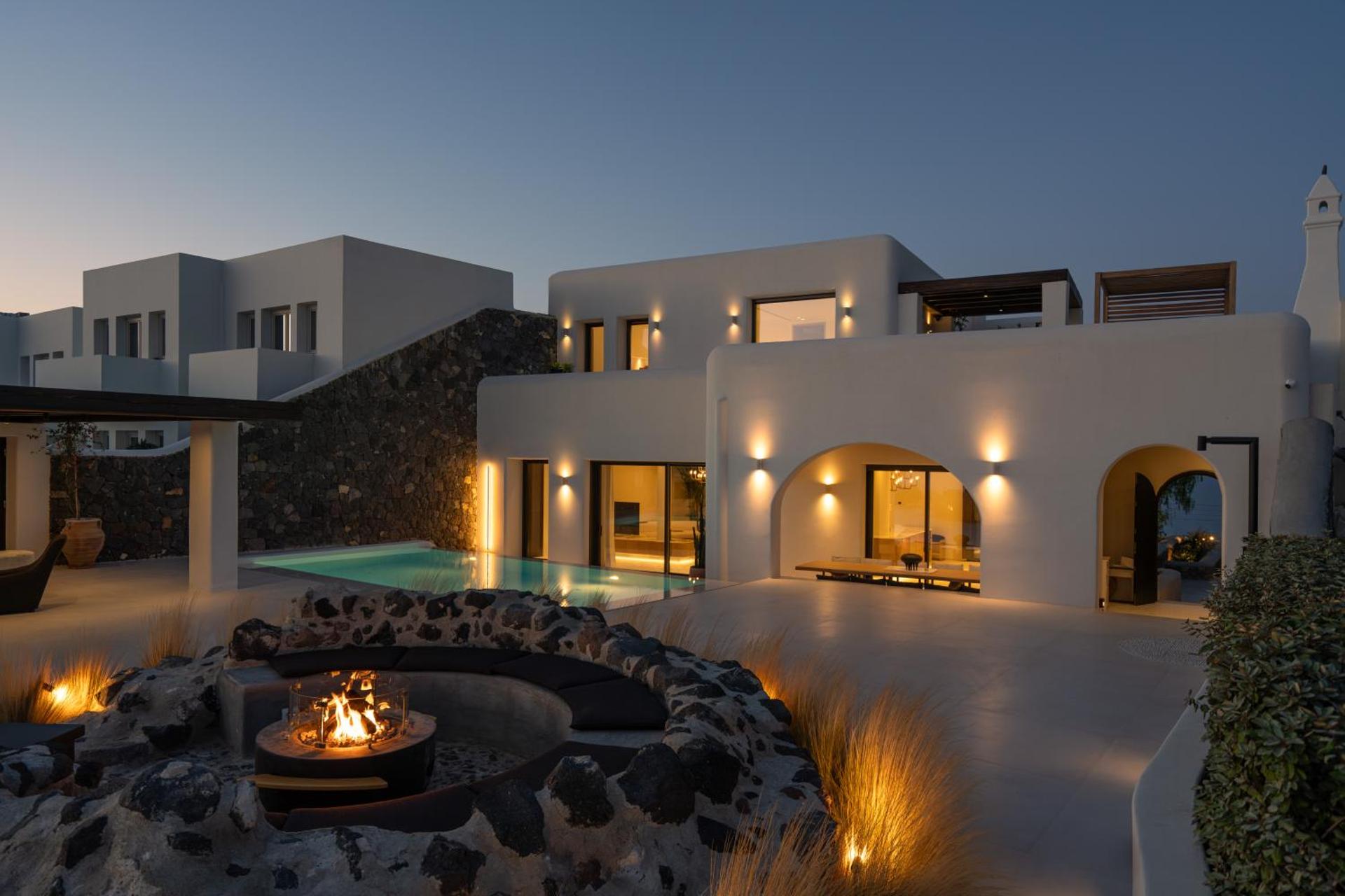 Katikies Cycladic House