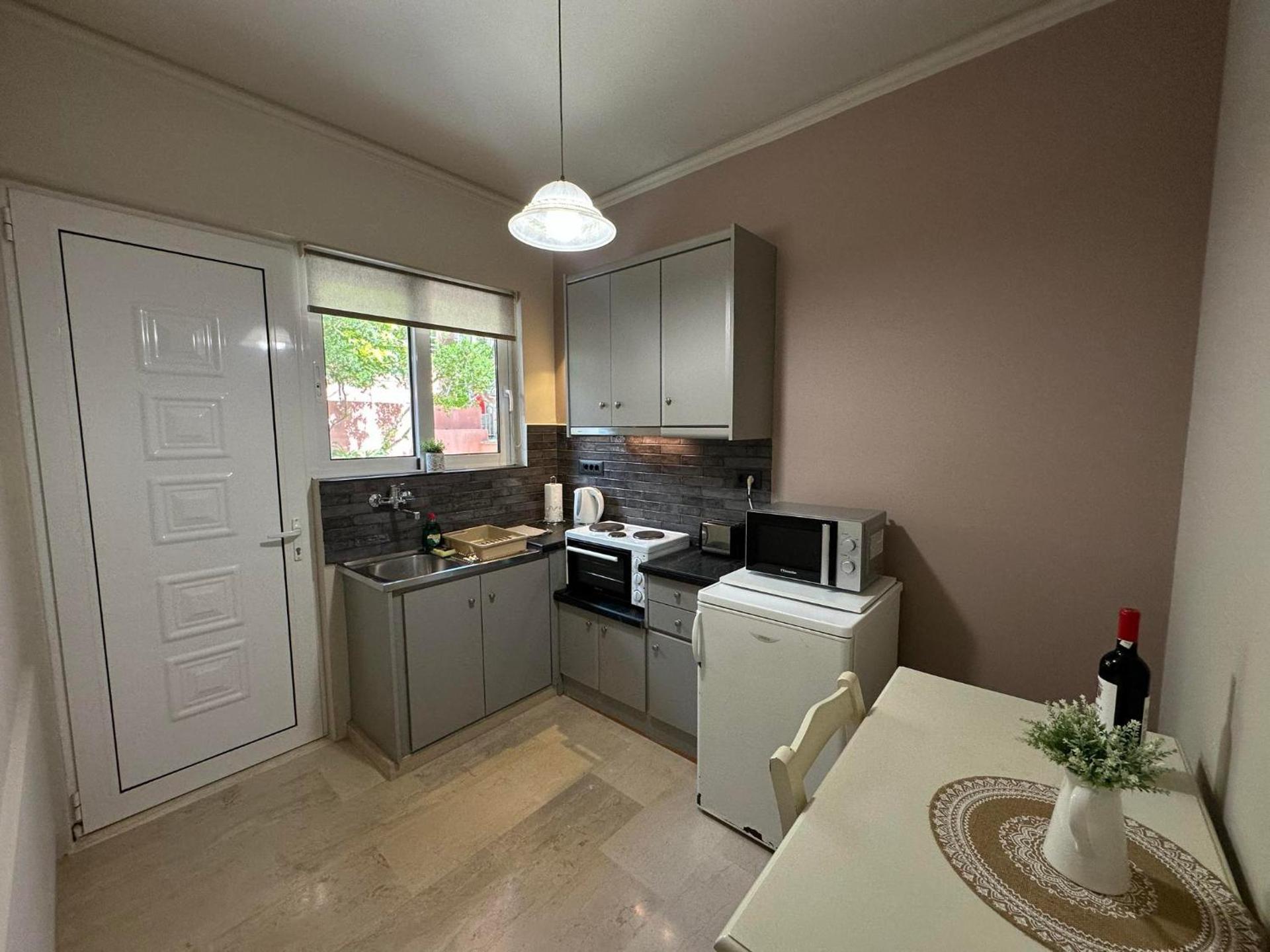 Stefanos Studios - Photo 3